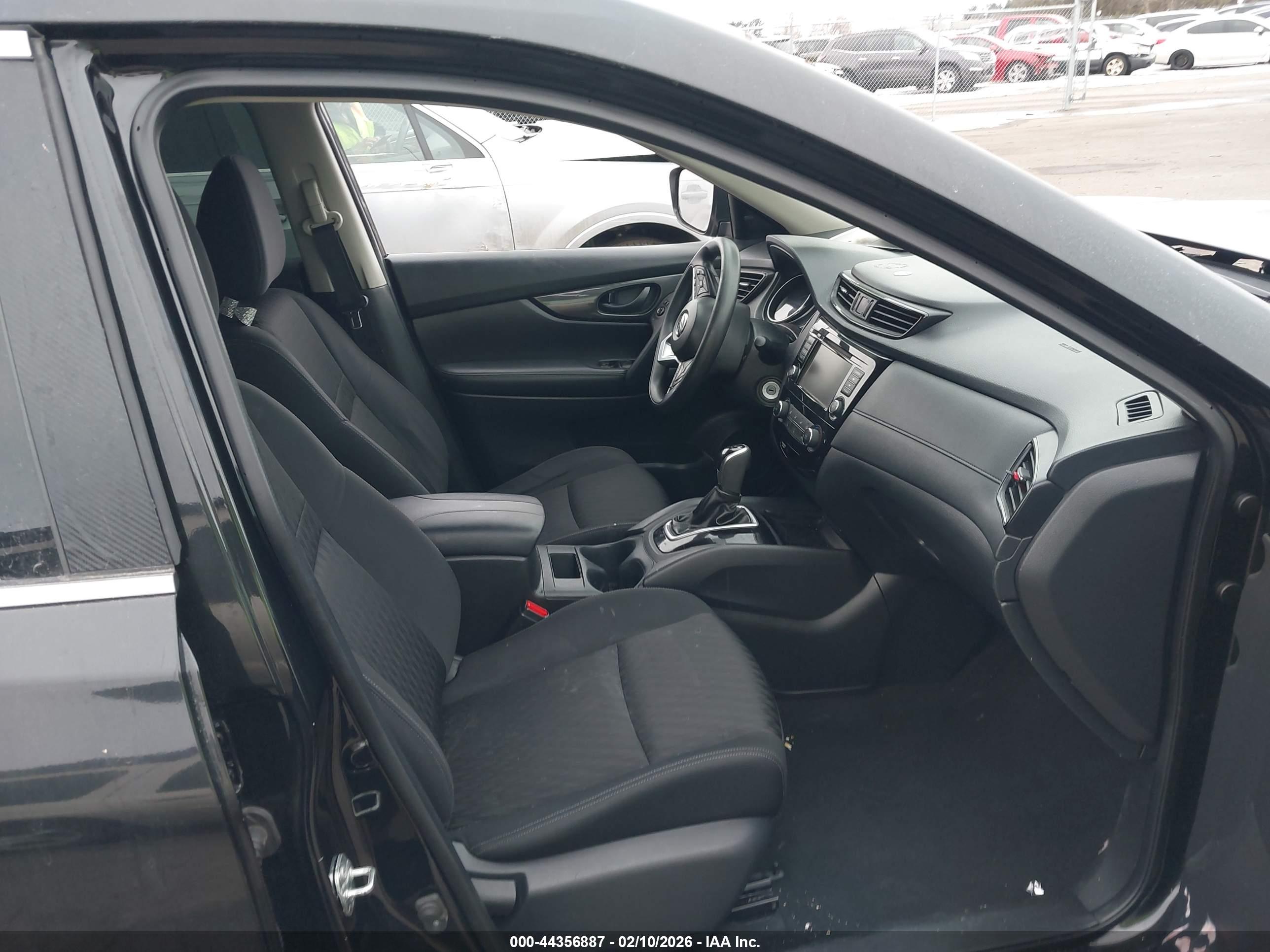 NISSAN ROGUE image 5