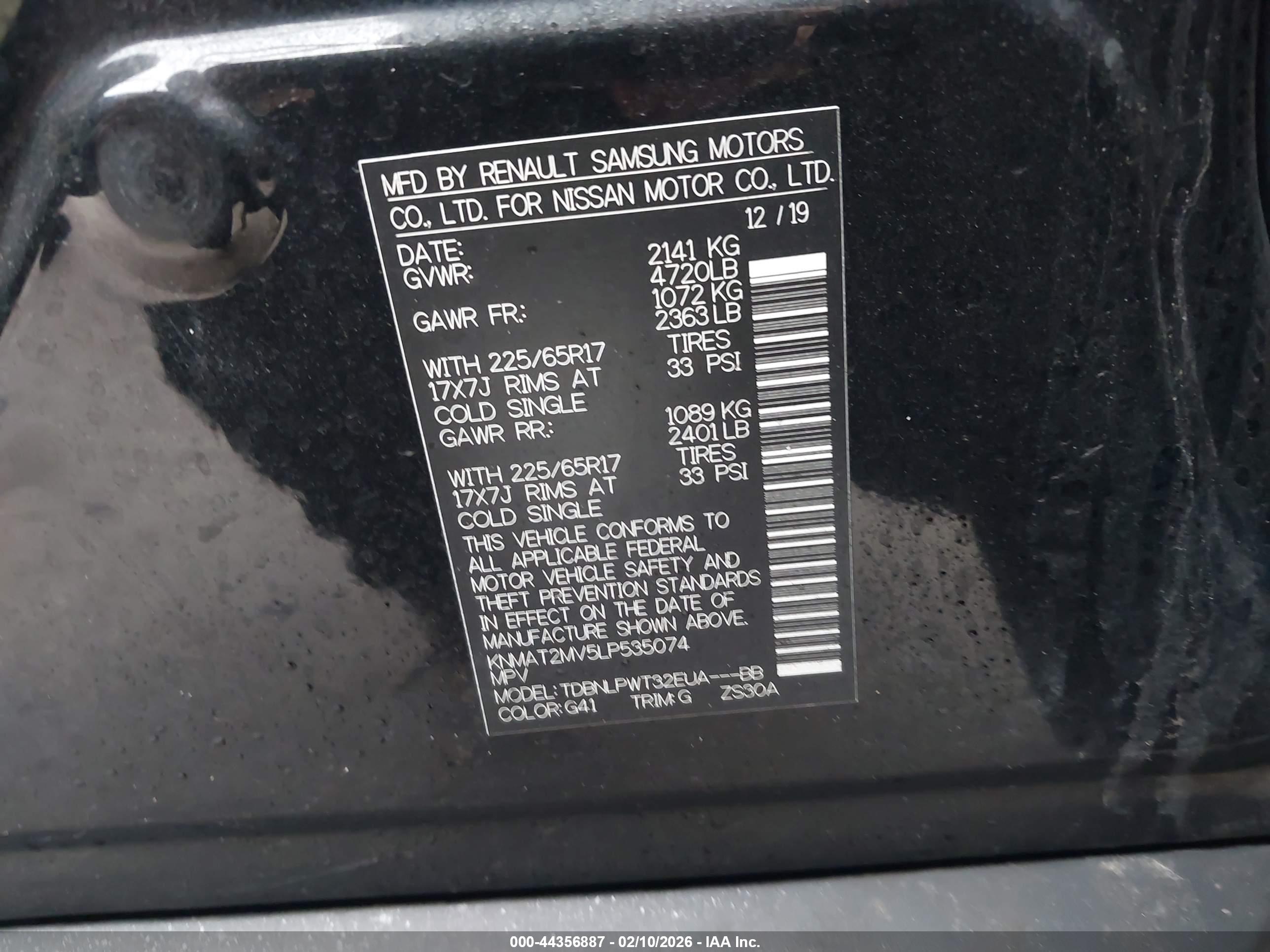 NISSAN ROGUE image 9