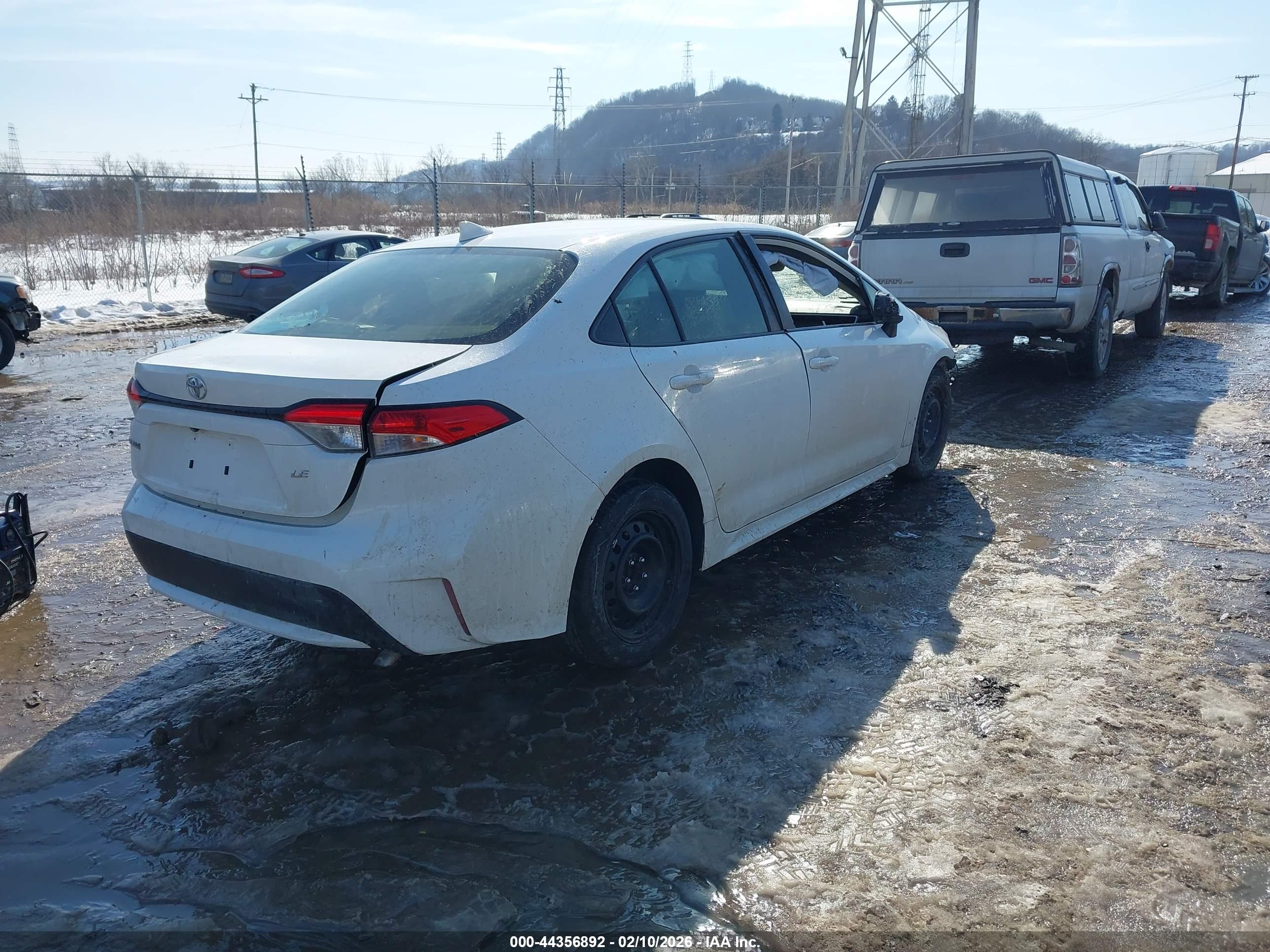 TOYOTA COROLLA image 4