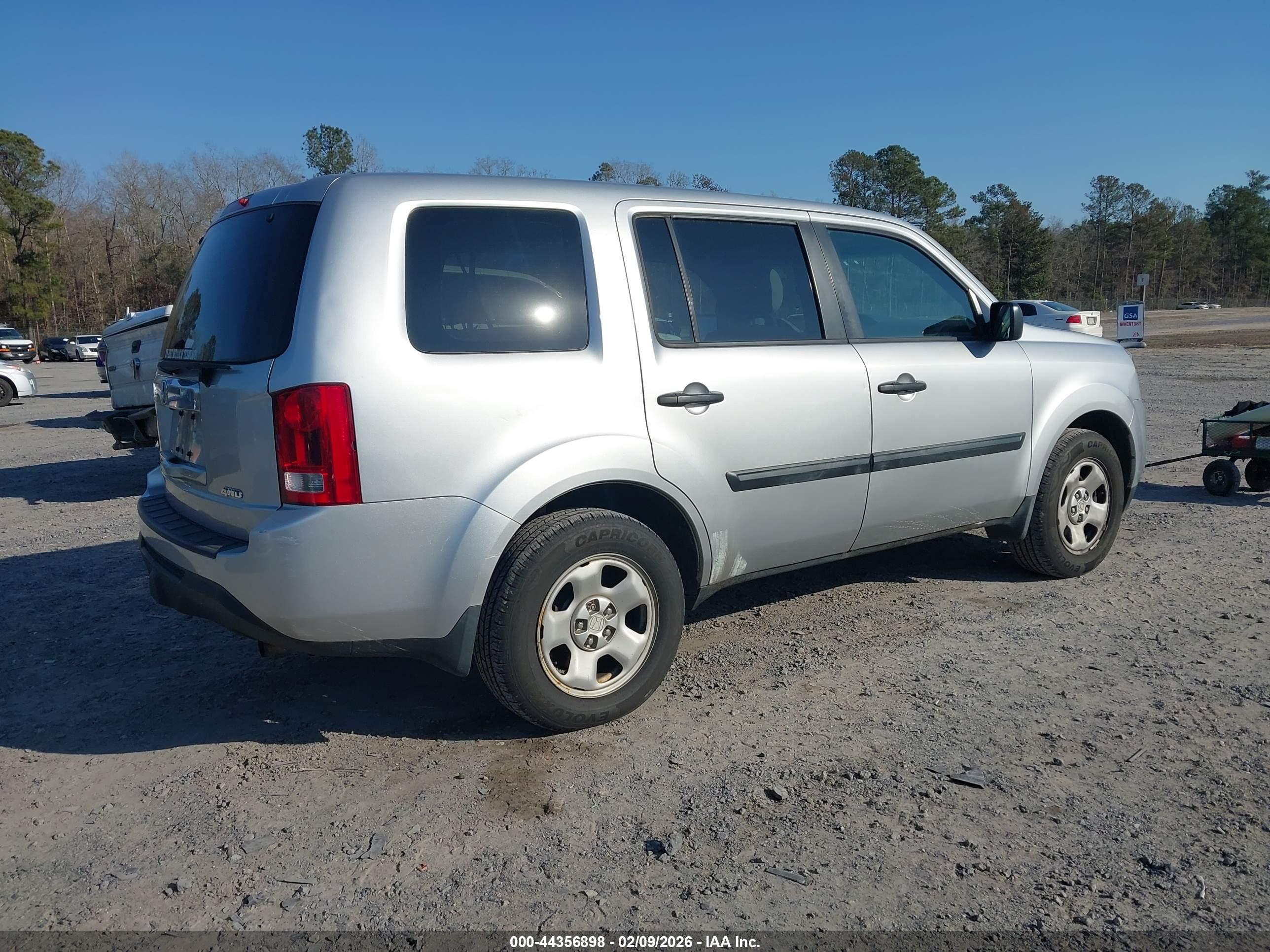 HONDA PILOT image 4