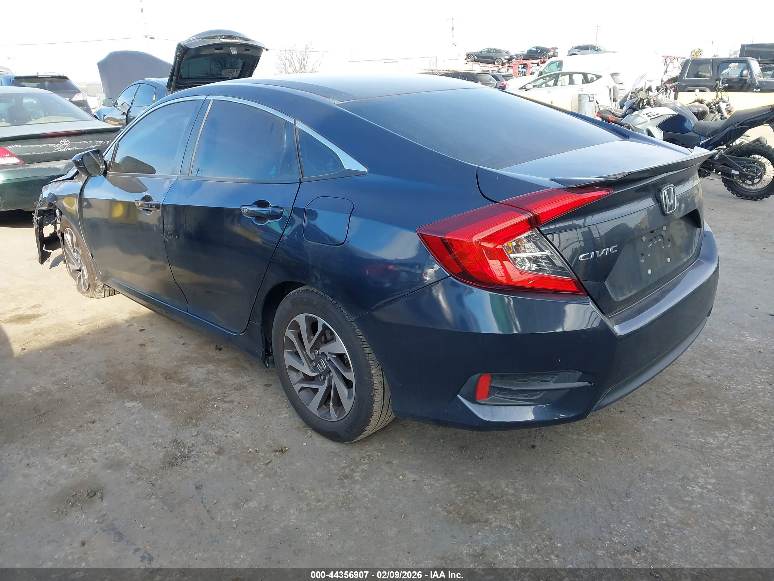 HONDA CIVIC image 3