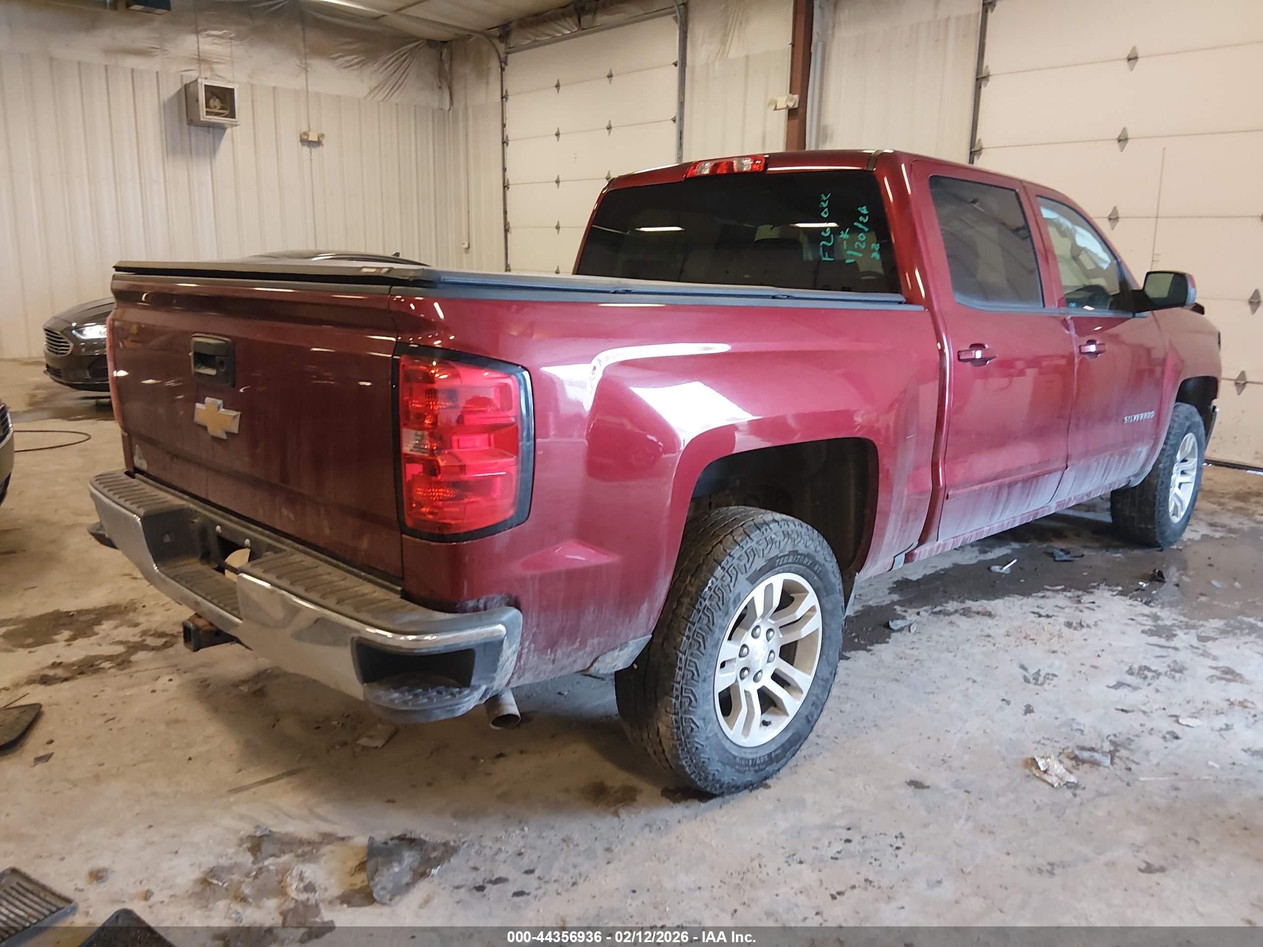 CHEVROLET SILVERADO image 4