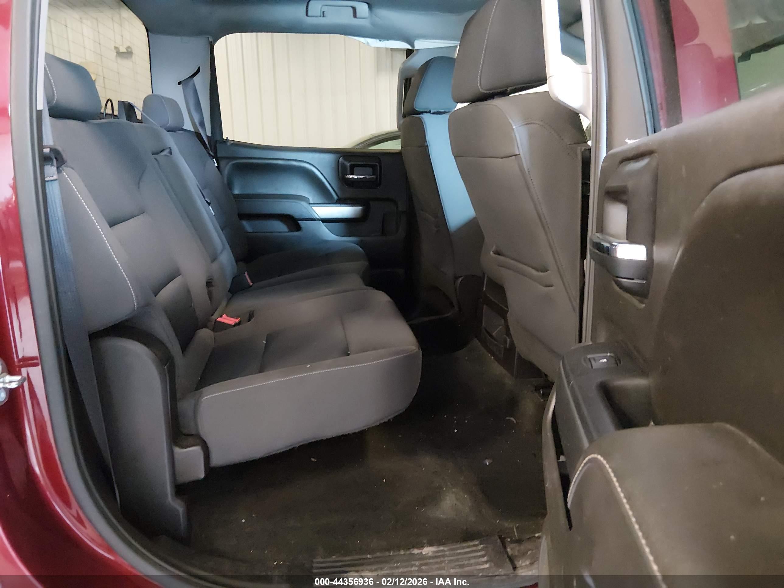 CHEVROLET SILVERADO image 8
