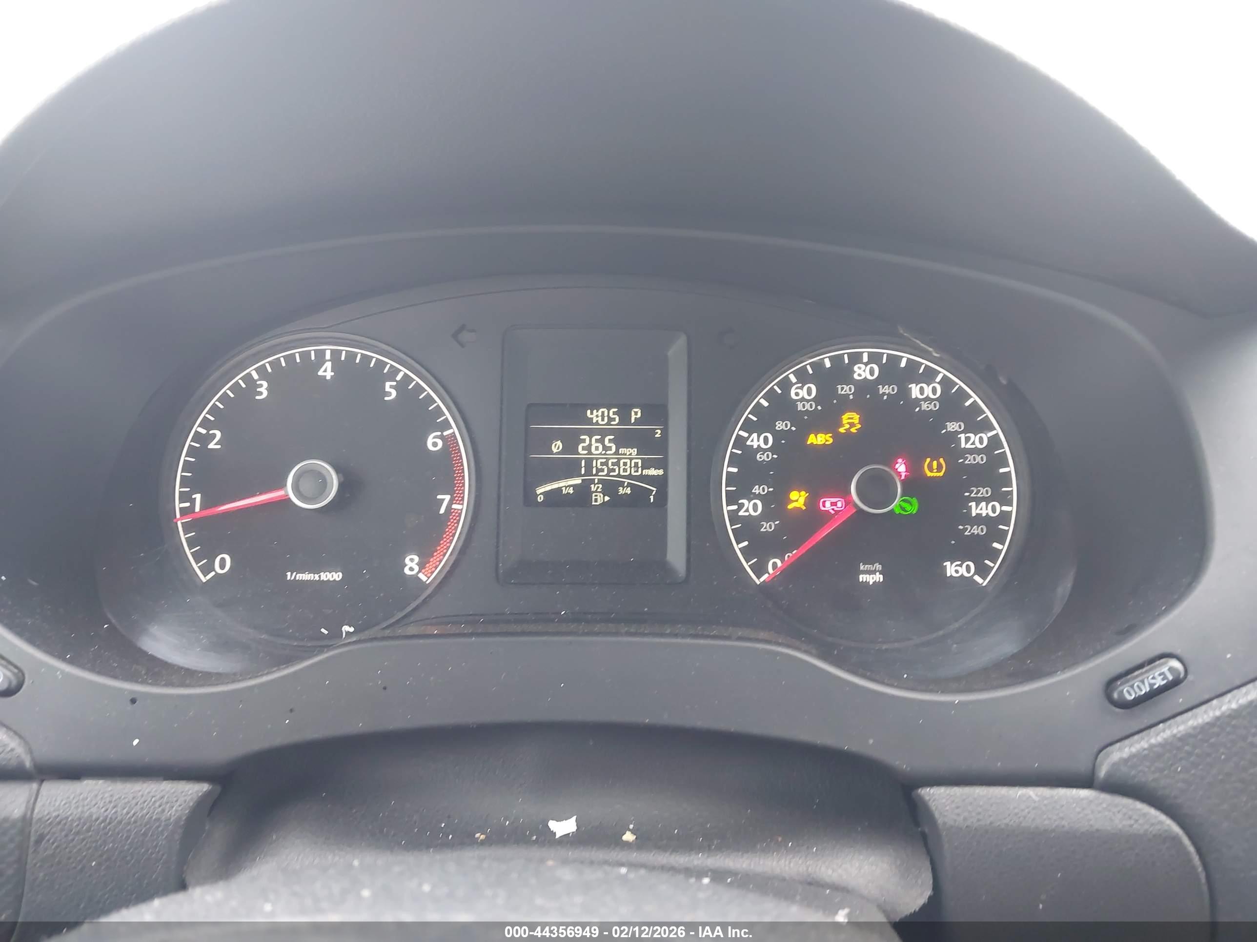 VOLKSWAGEN JETTA image 7