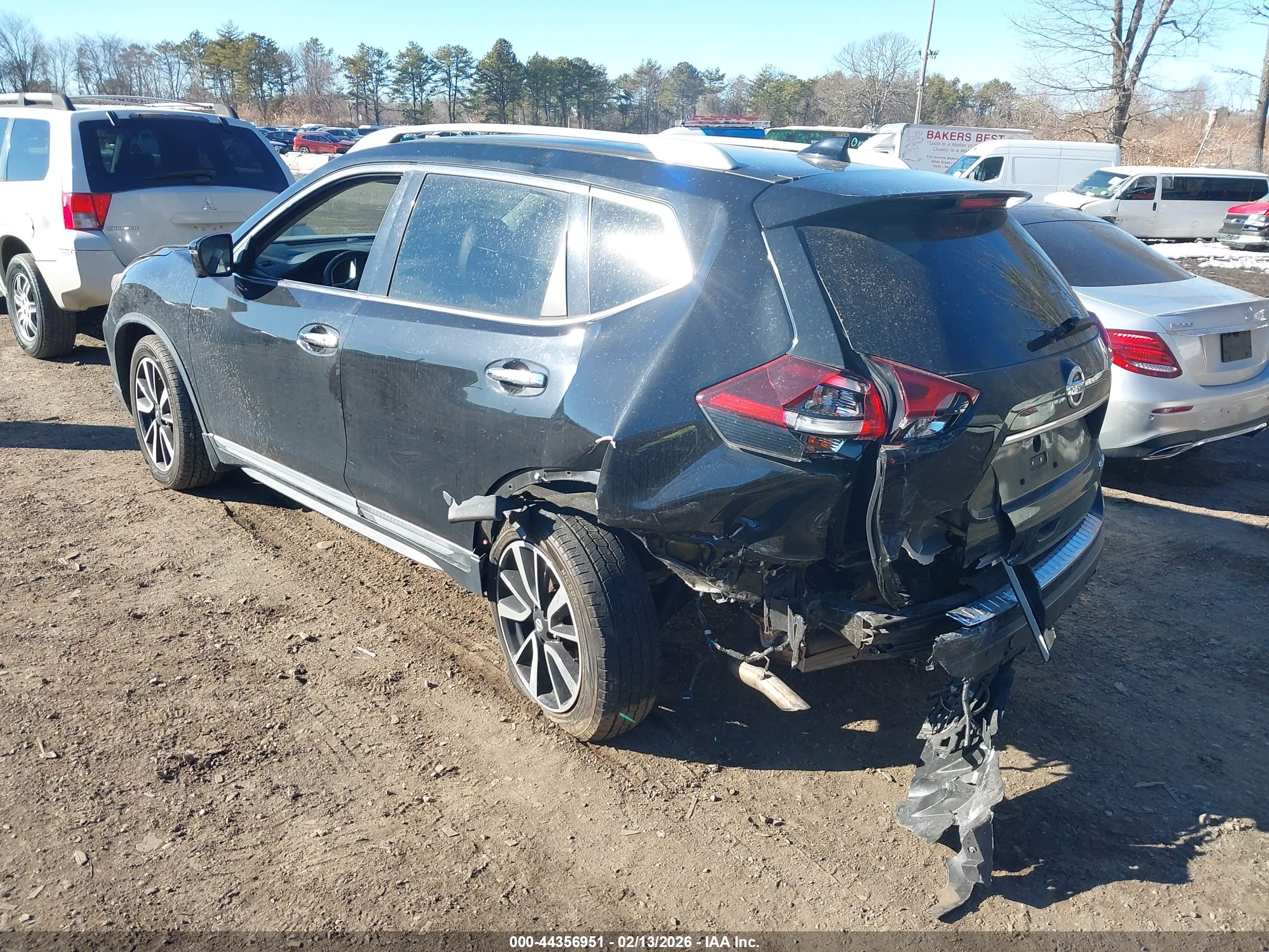 NISSAN ROGUE image 6