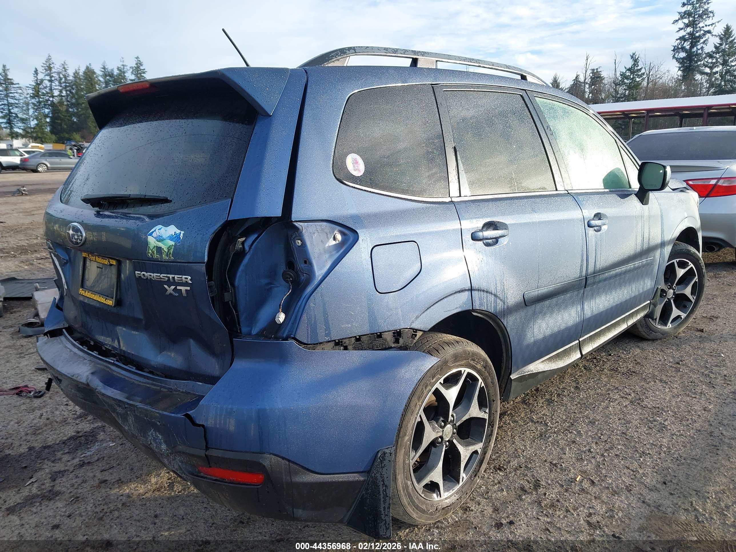 SUBARU FORESTER image 4