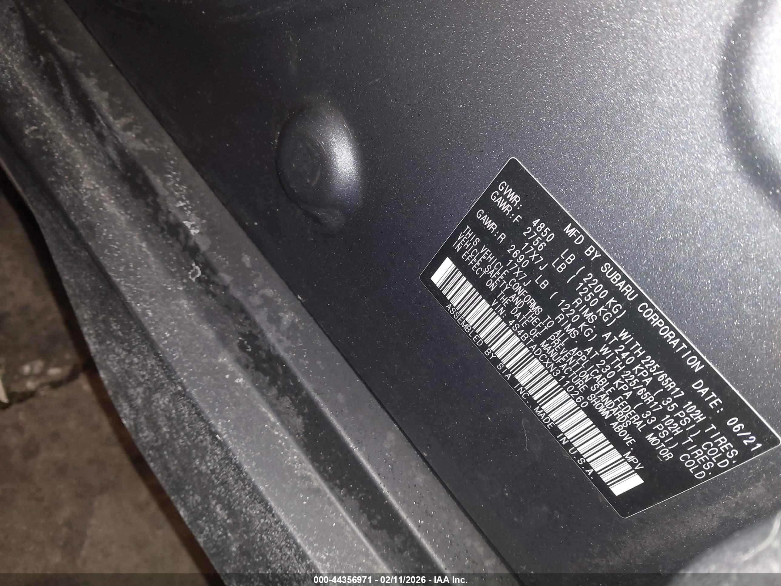SUBARU OUTBACK image 9