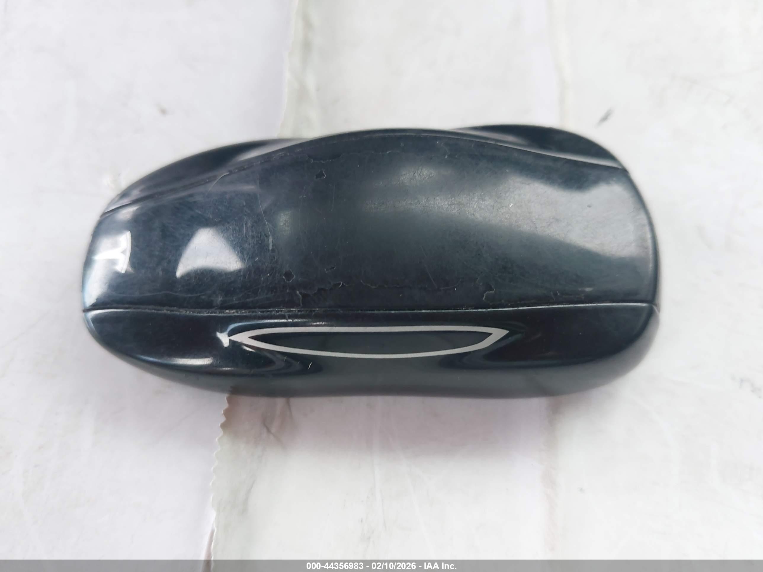 TESLA MODEL image 11