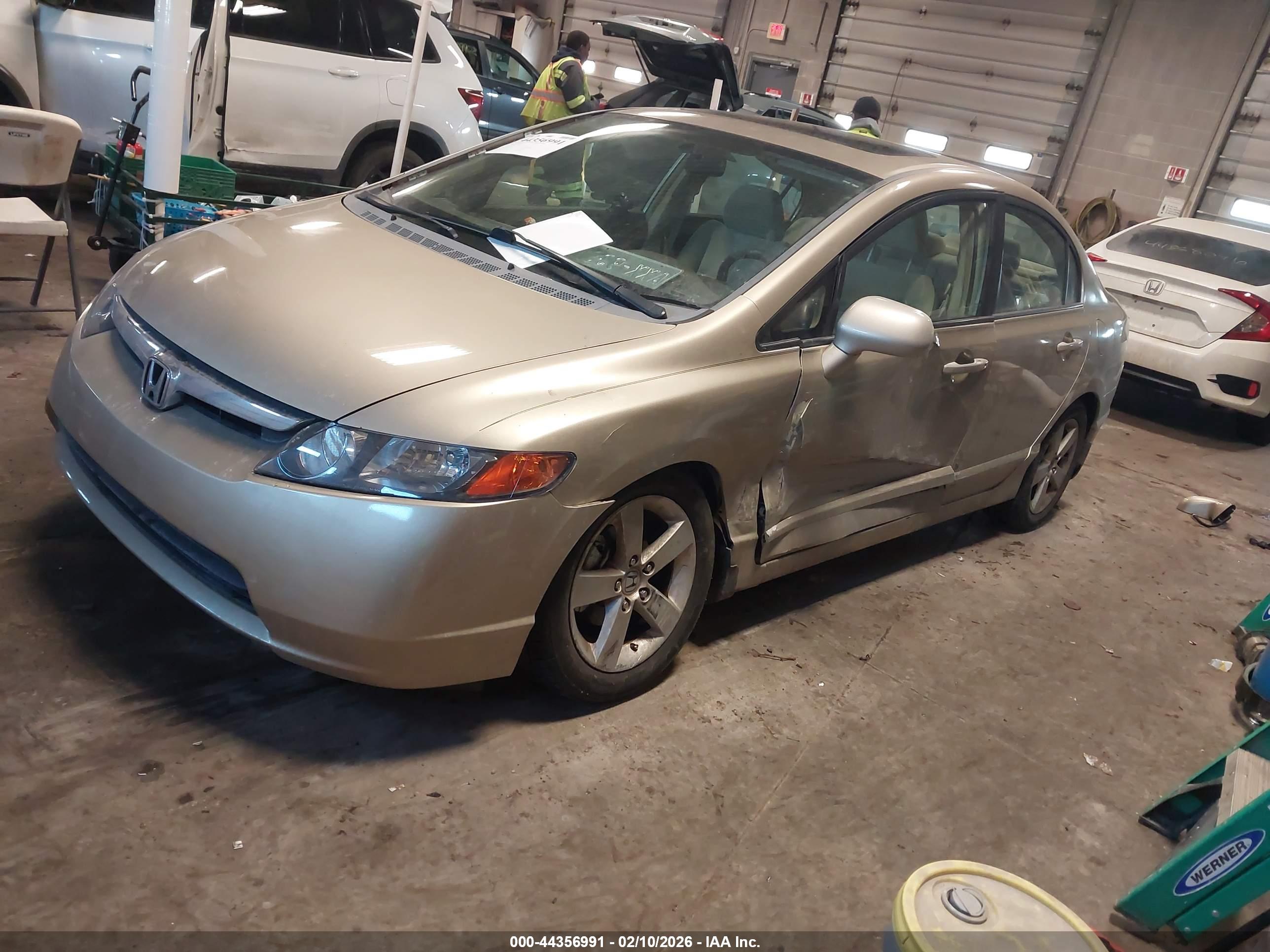 HONDA CIVIC image 2