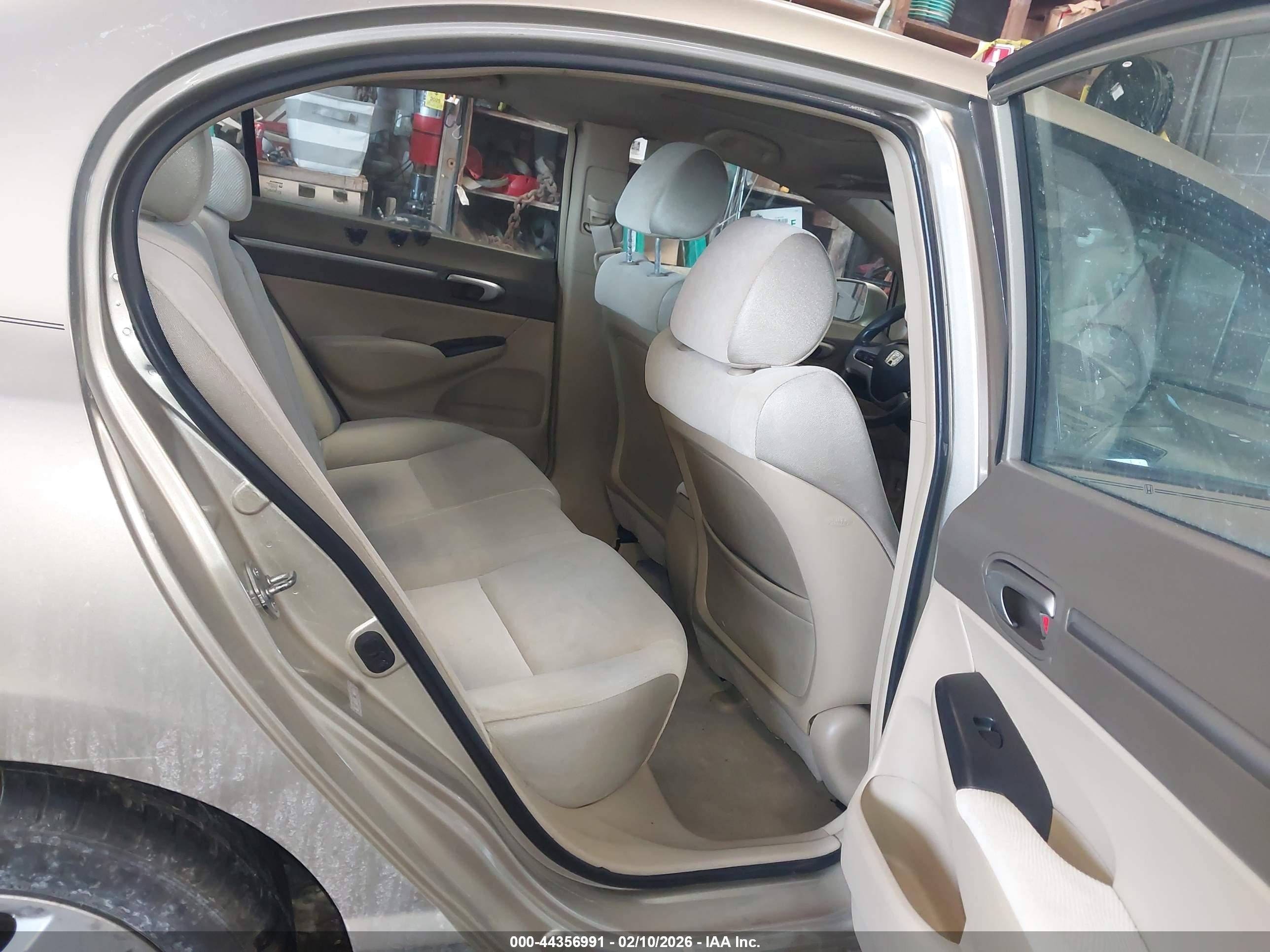 HONDA CIVIC image 8