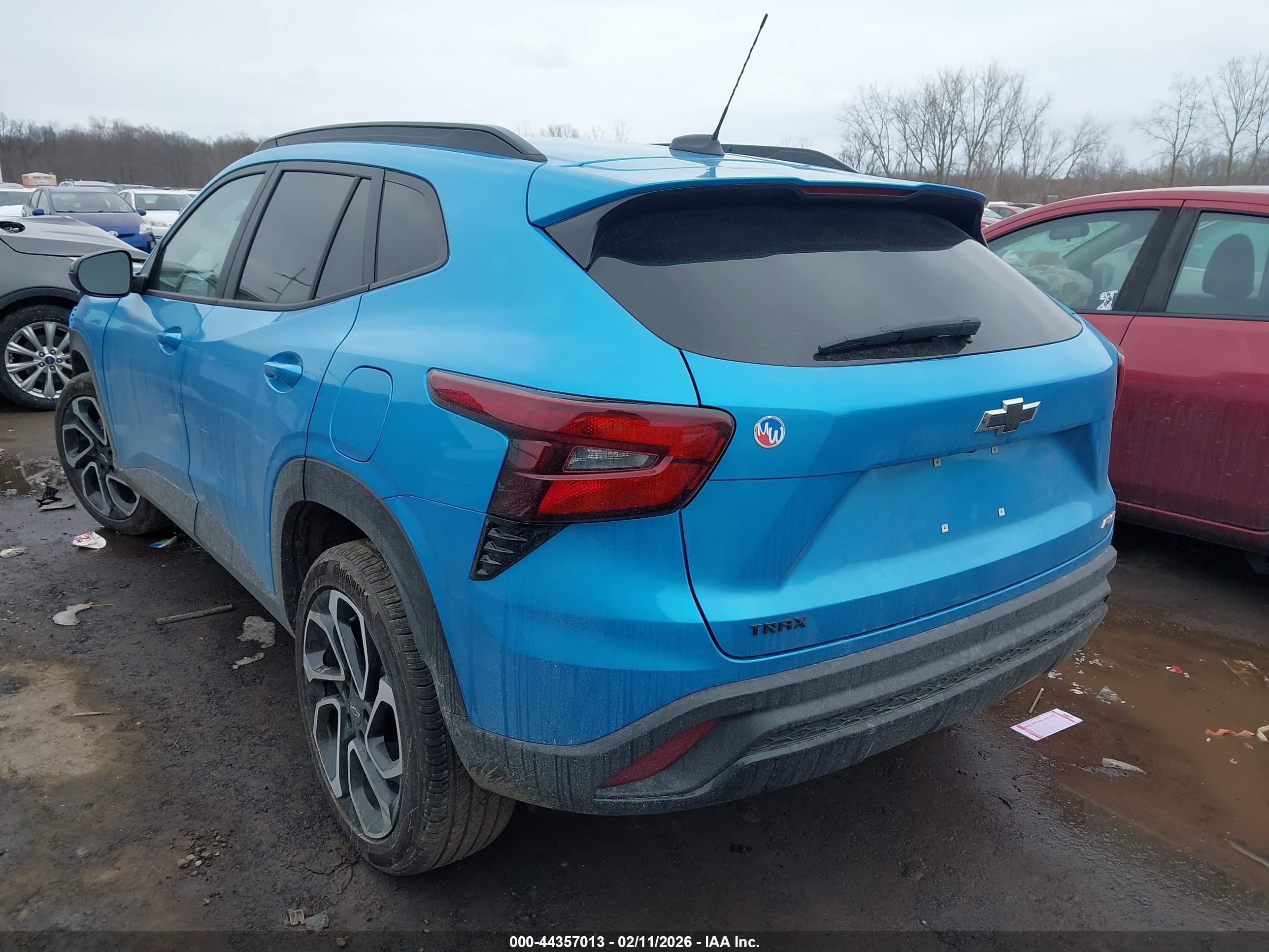 CHEVROLET TRAX image 3