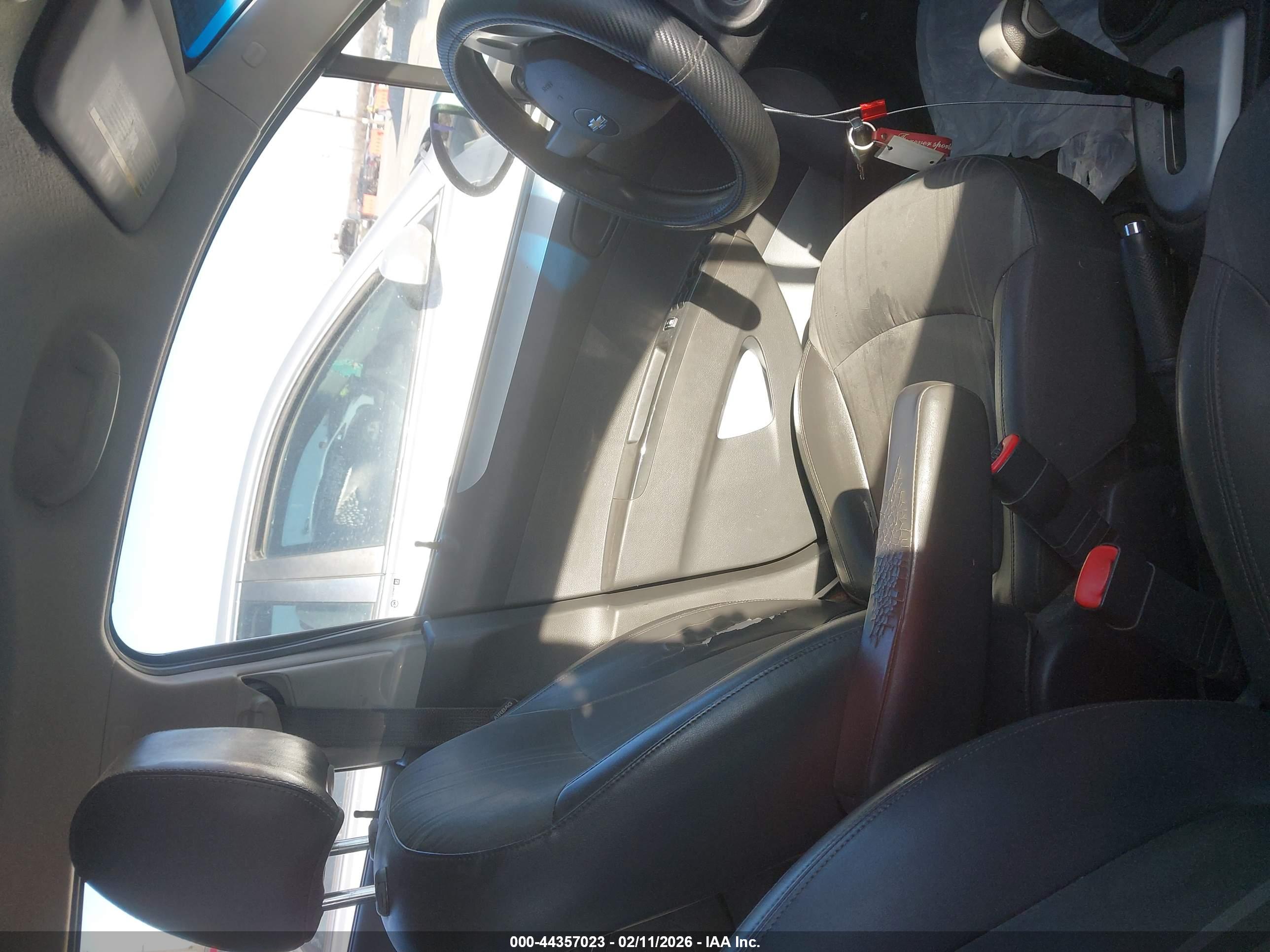 CHEVROLET SPARK image 5