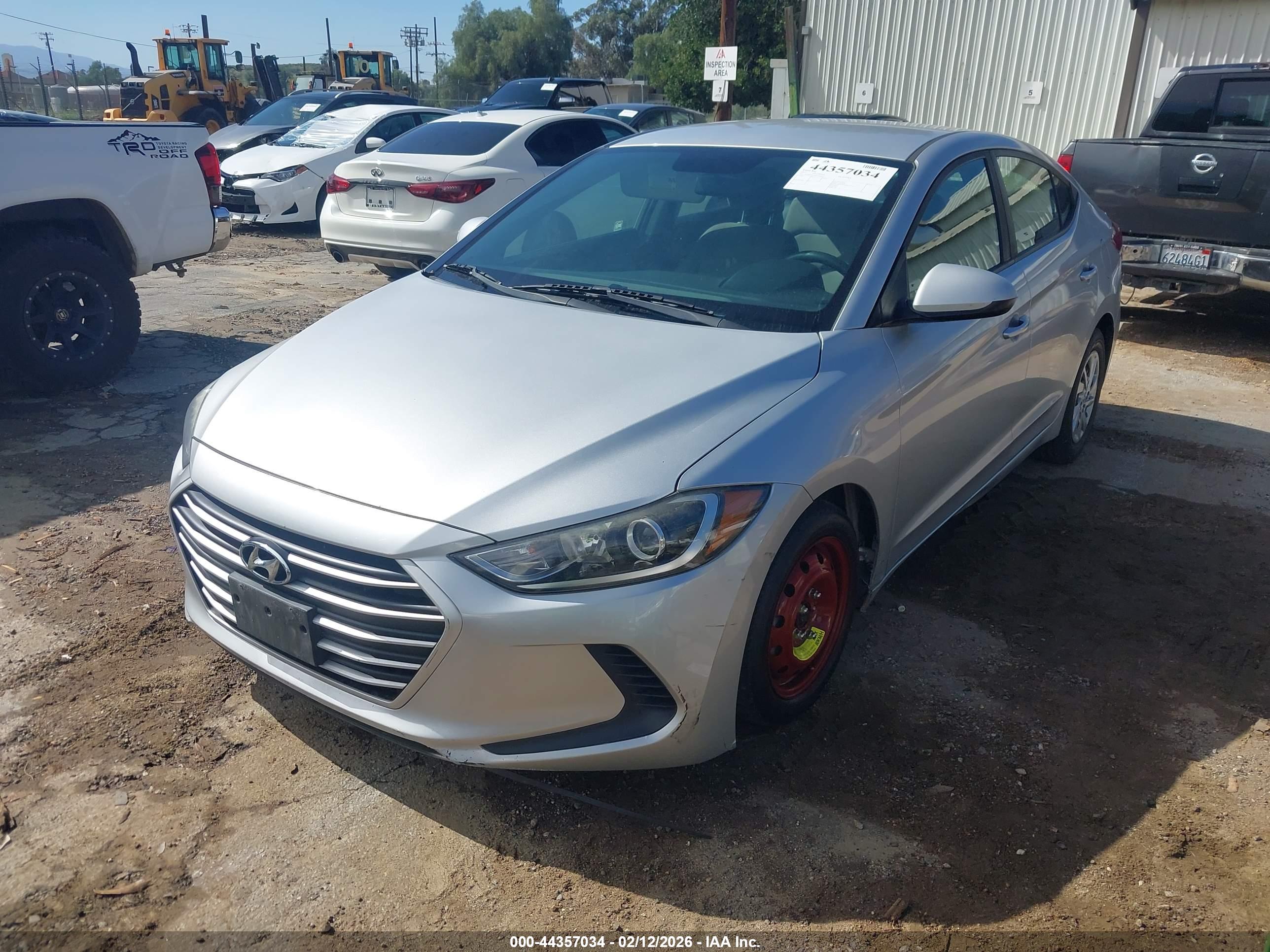 HYUNDAI ELANTRA image 2