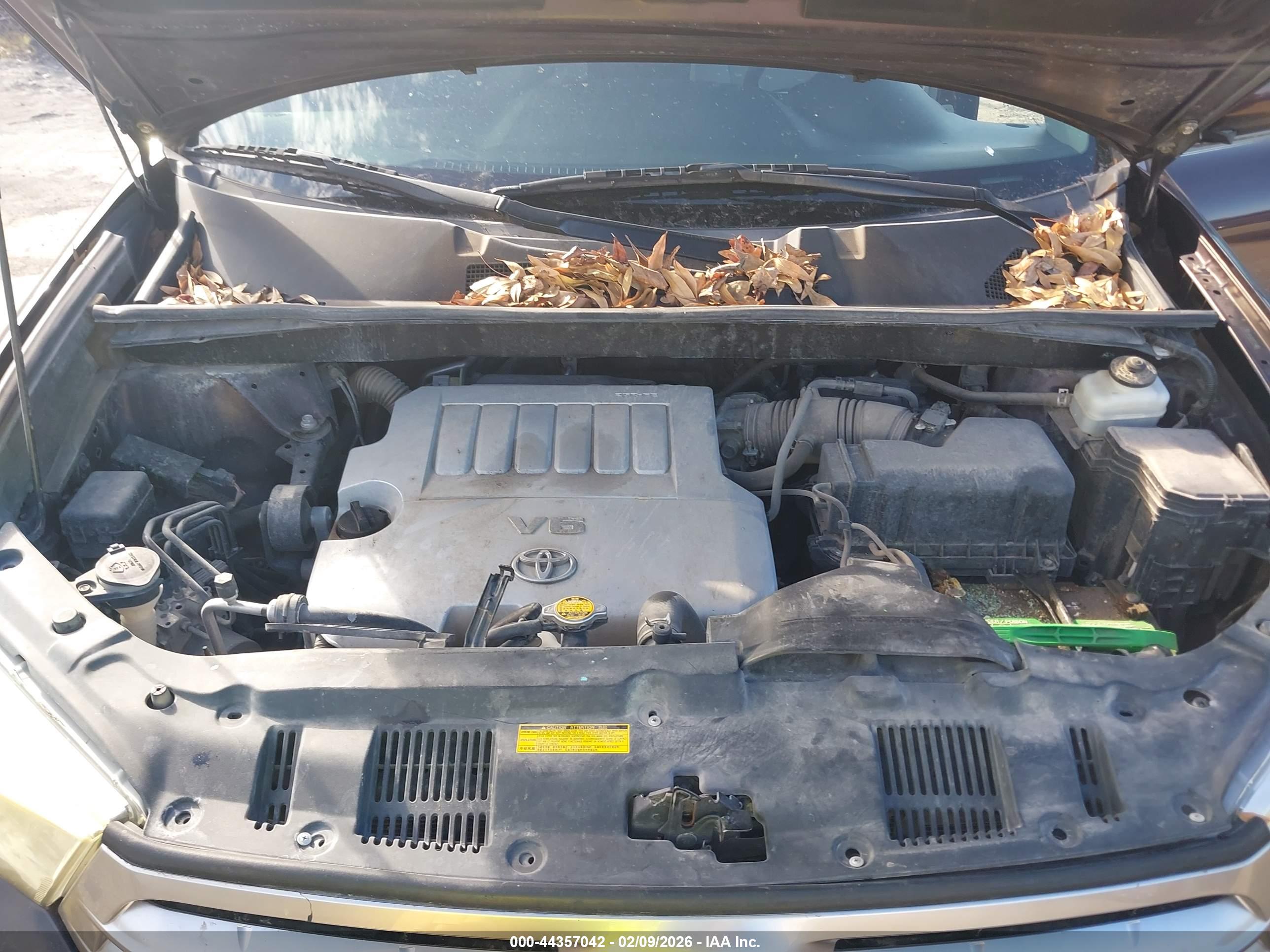 TOYOTA HIGHLANDER image 10
