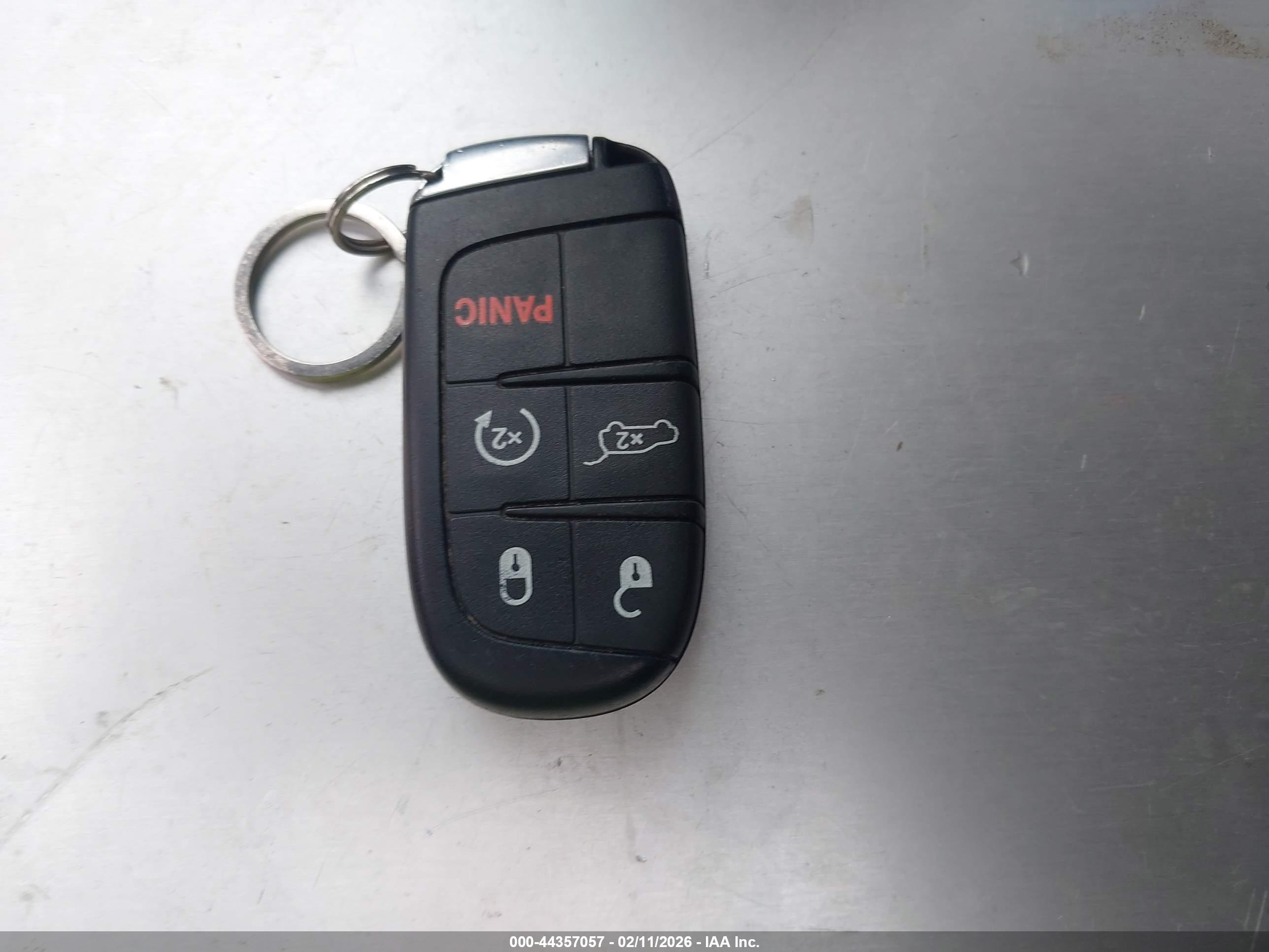 JEEP GRAND image 11