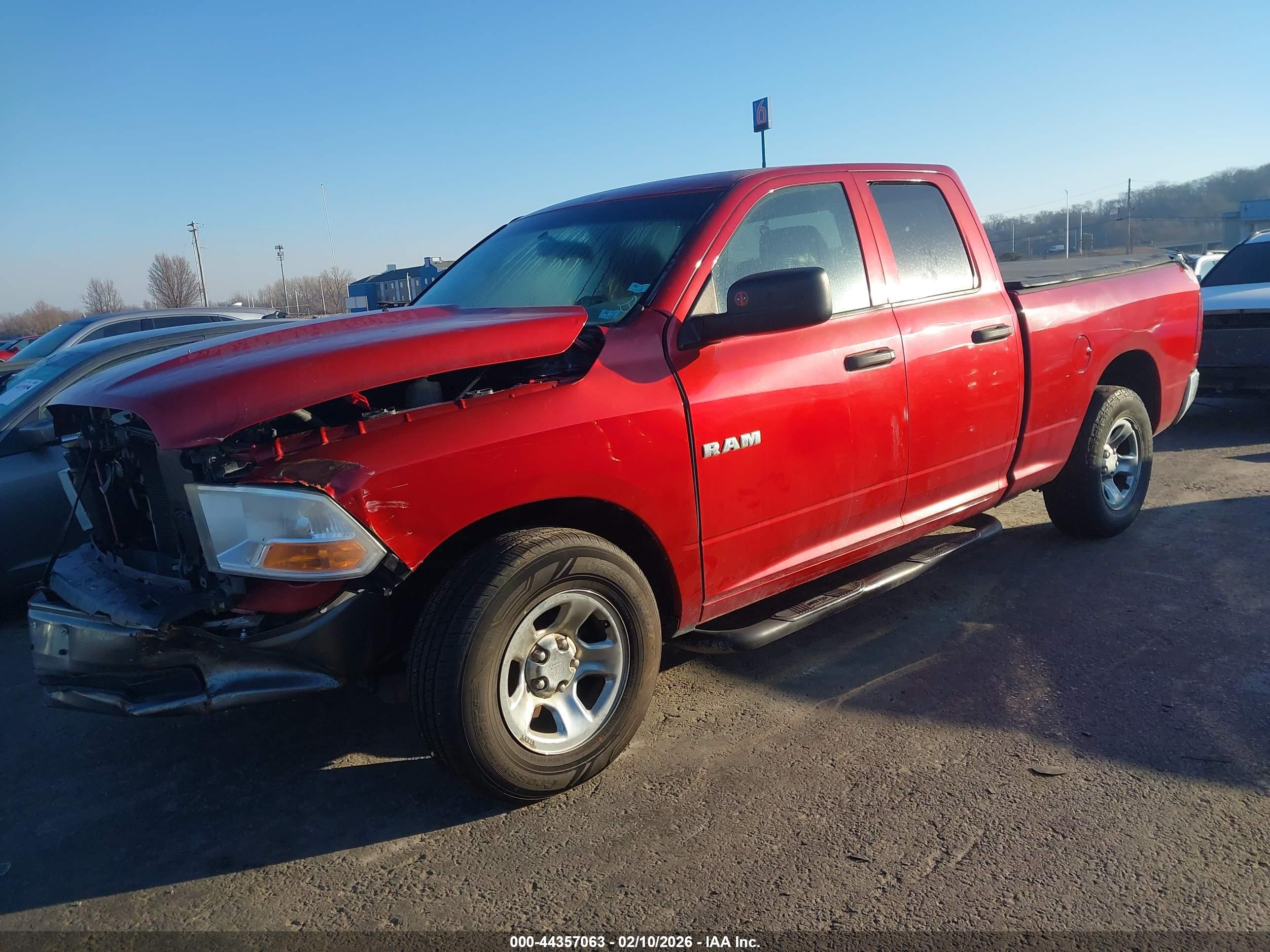 DODGE RAM image 2