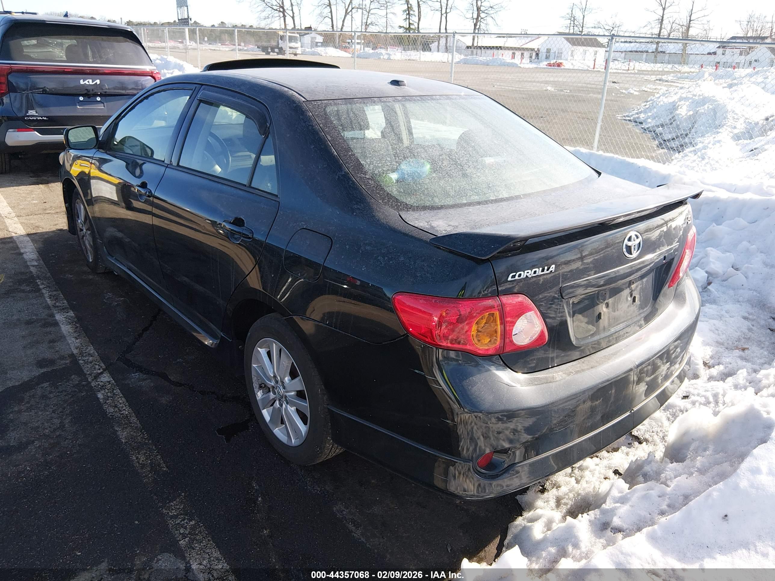 TOYOTA COROLLA image 3