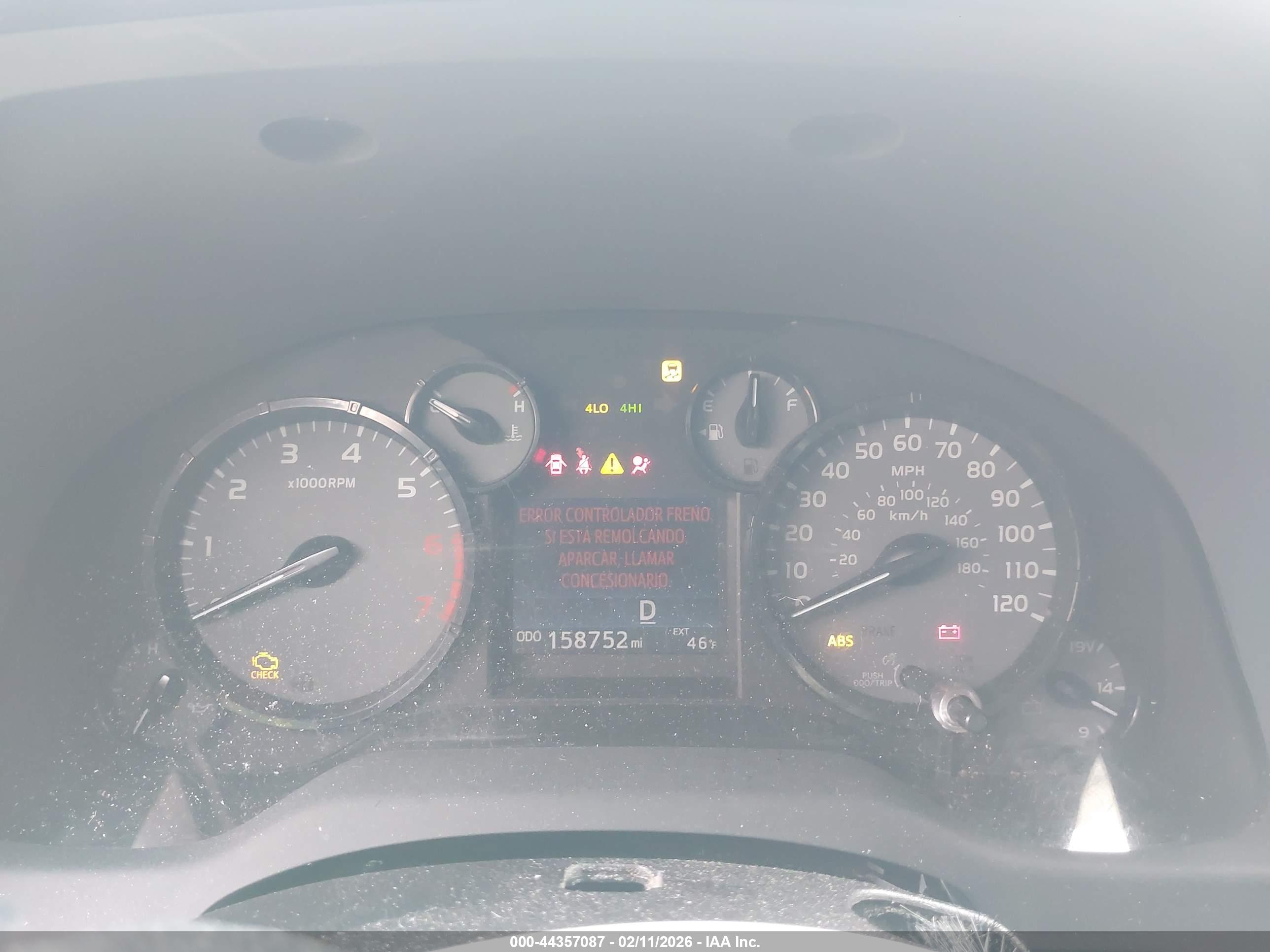 TOYOTA TUNDRA image 7
