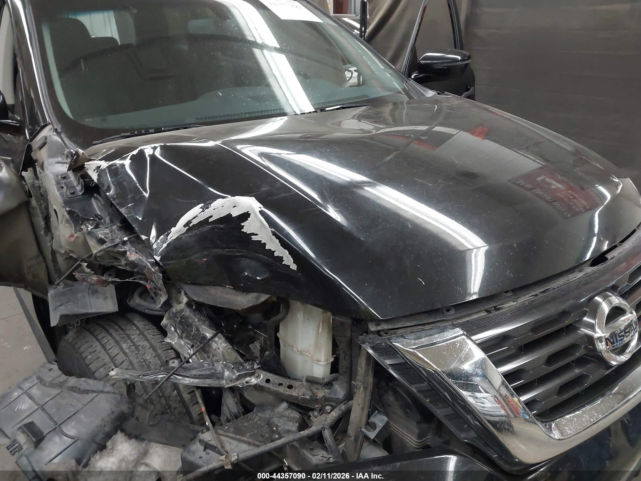 NISSAN PATHFINDER image 10