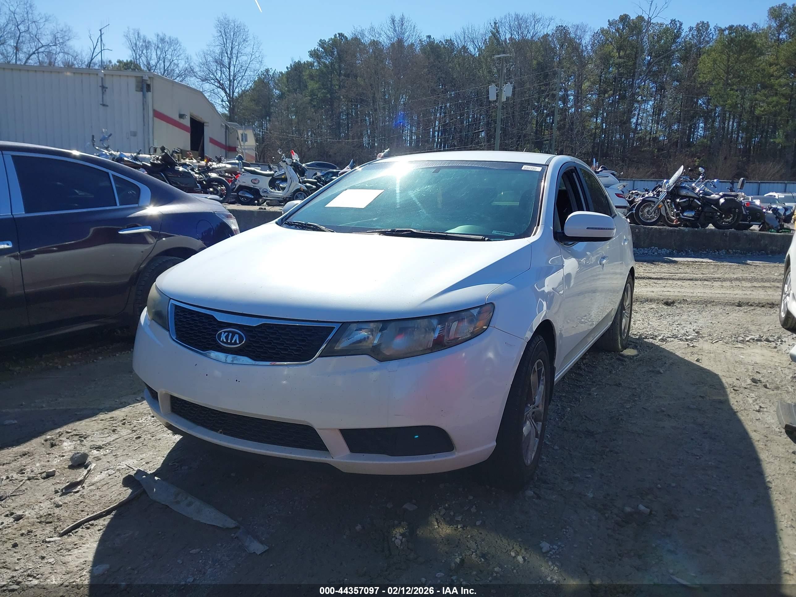 KIA FORTE image 2