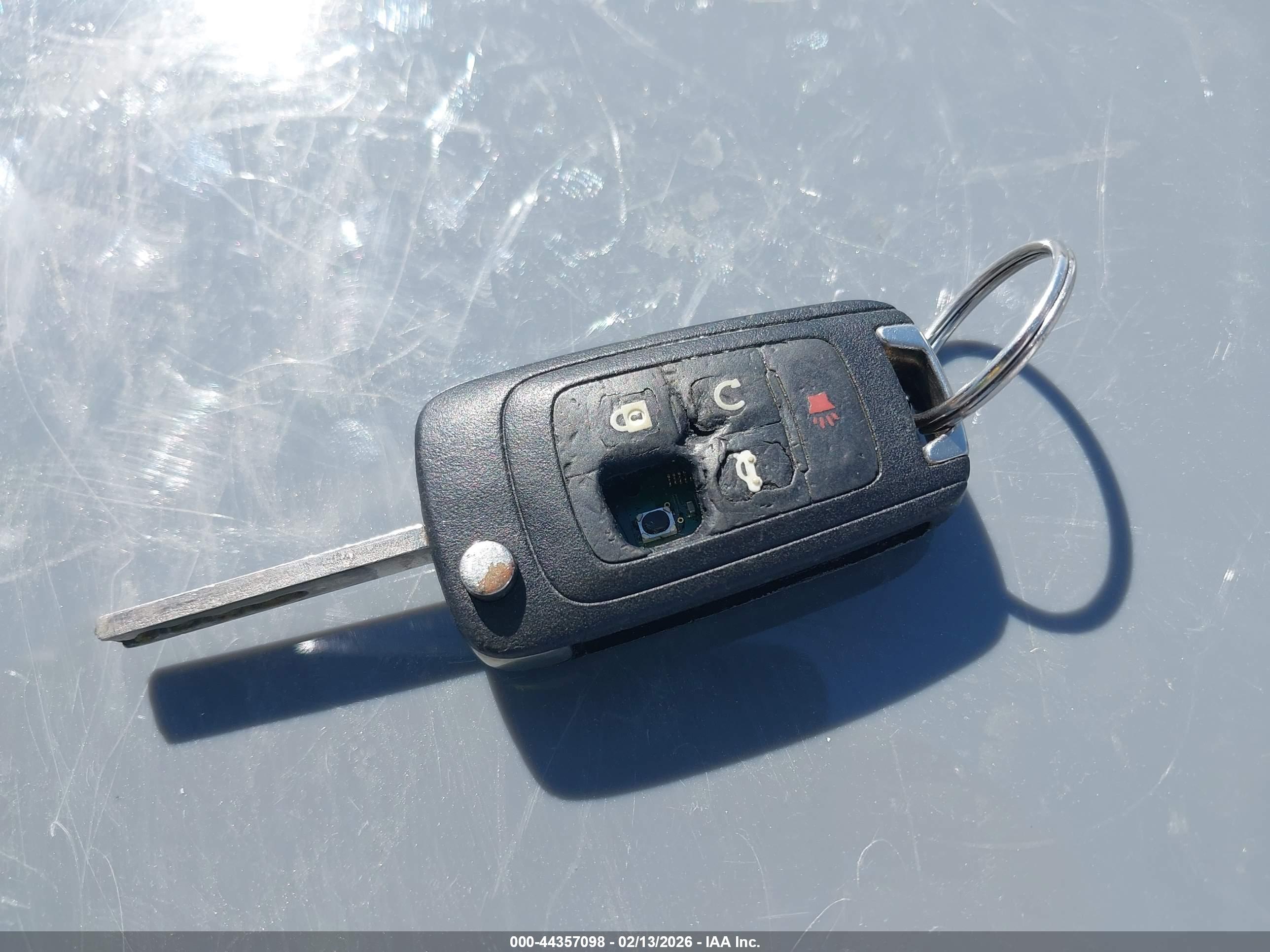 GMC TERRAIN image 11