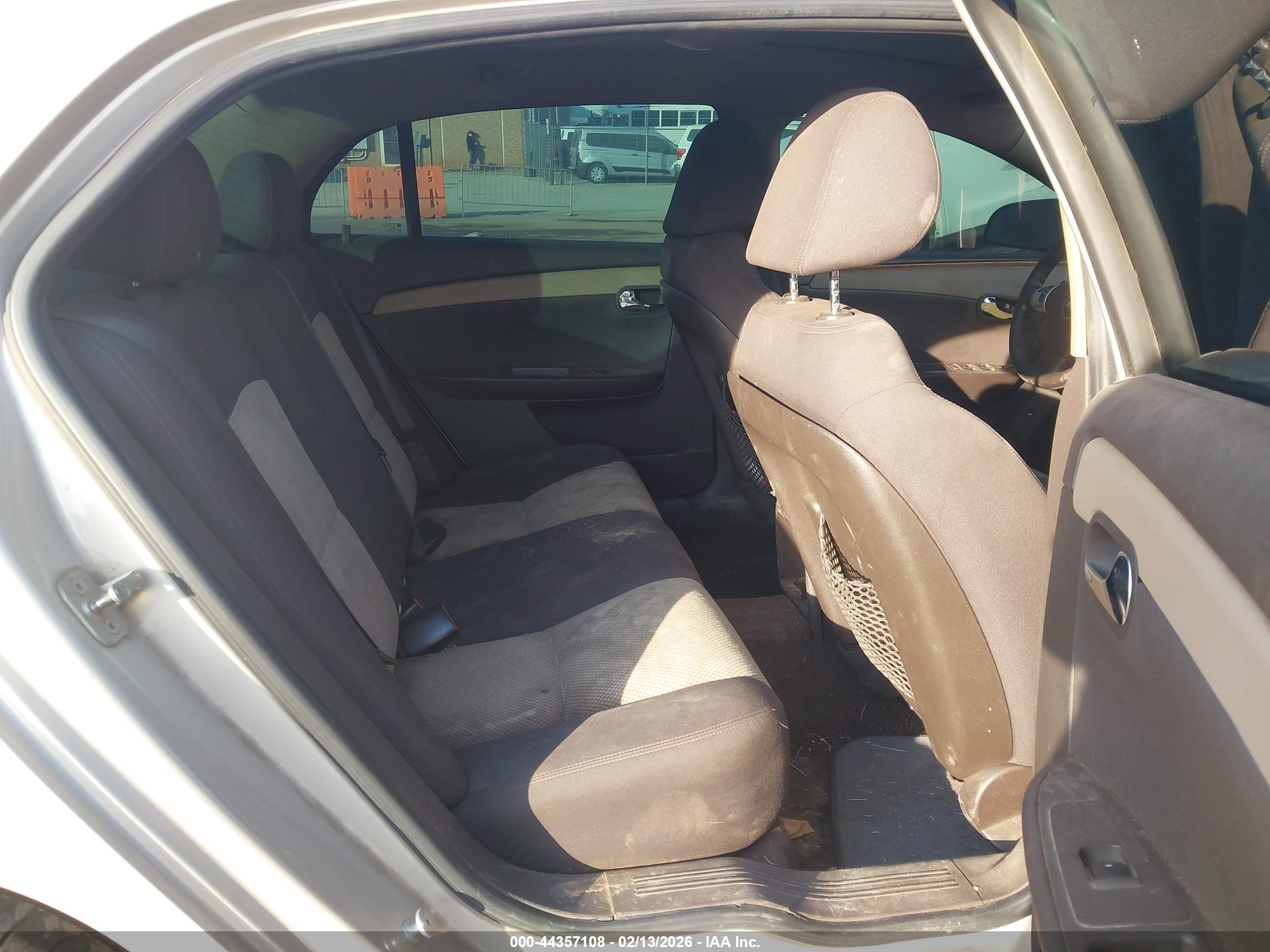 CHEVROLET MALIBU image 8