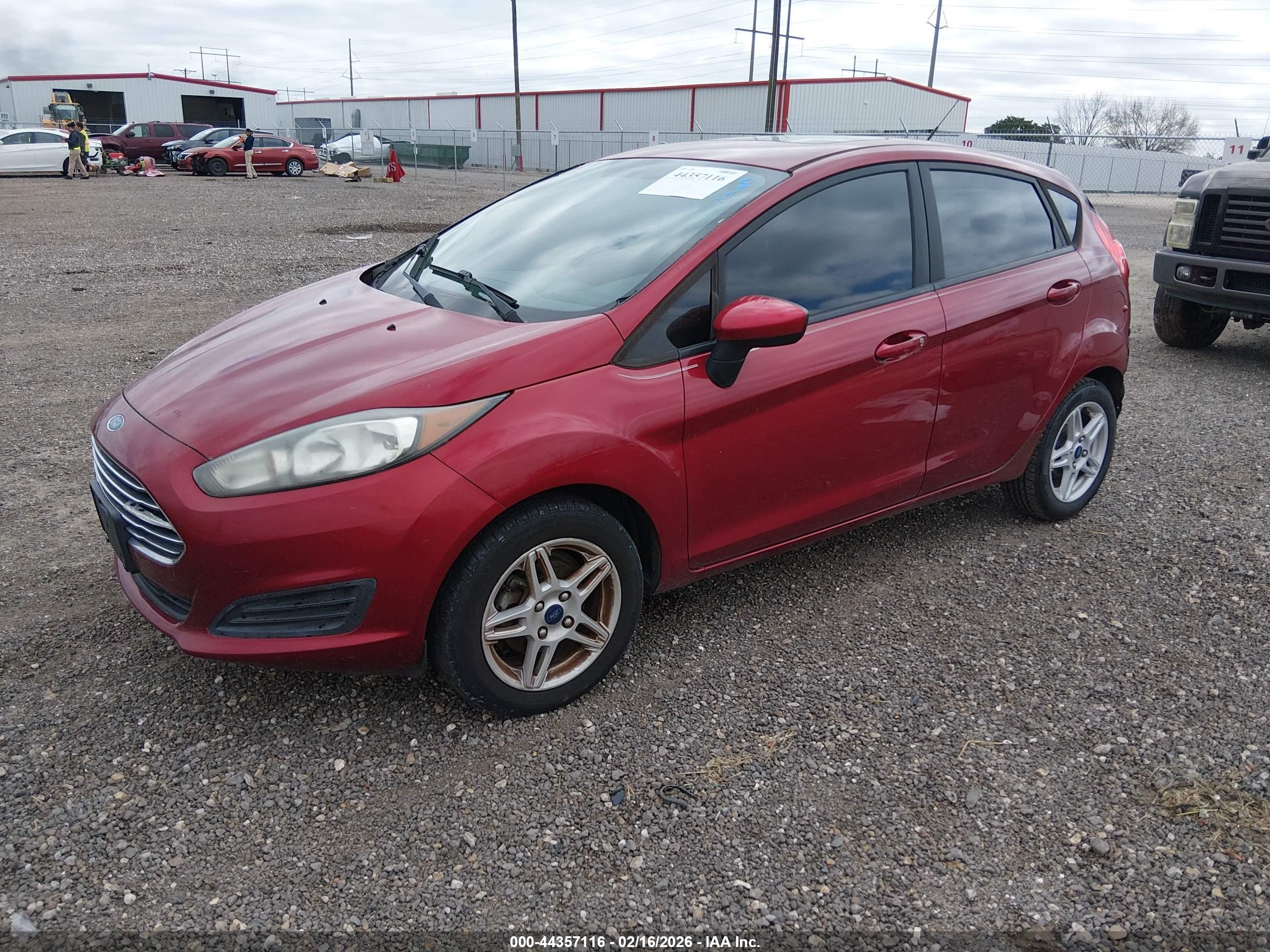 FORD FIESTA image 2