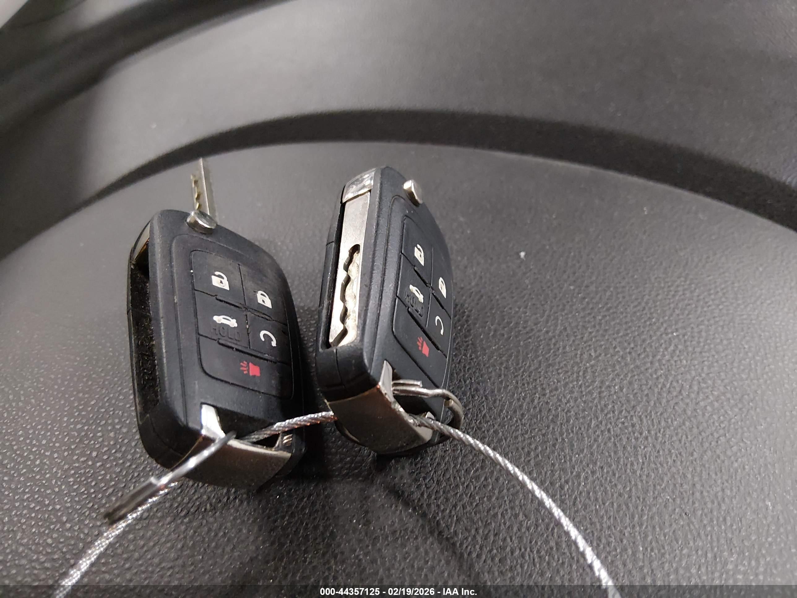 CHEVROLET EQUINOX image 11