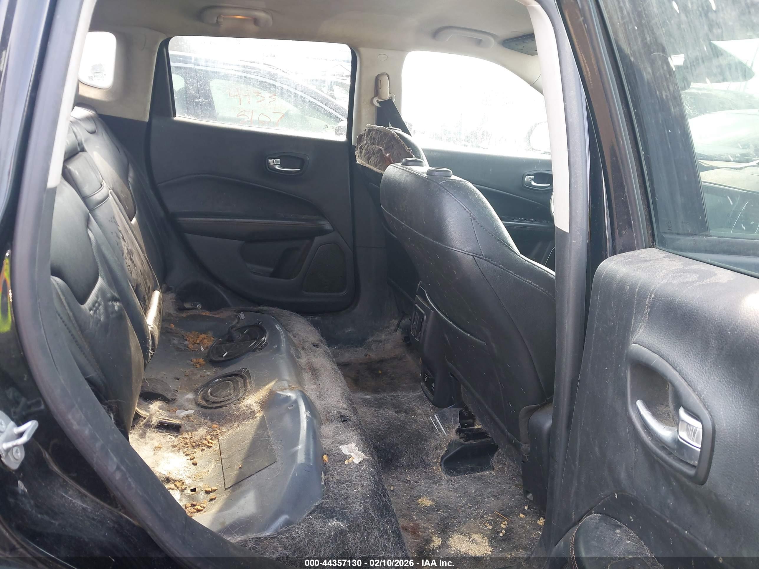 JEEP COMPASS image 8