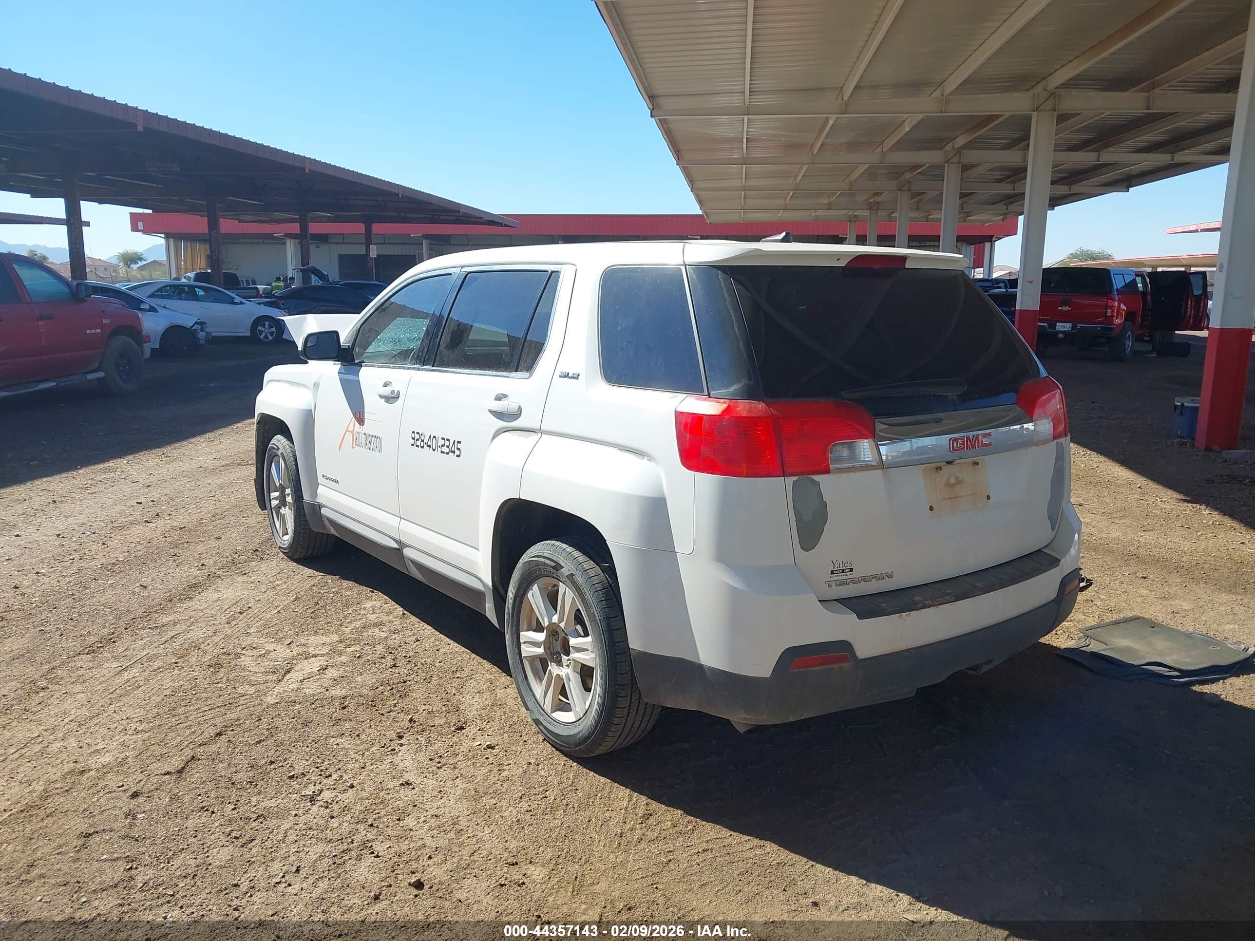 GMC TERRAIN image 3