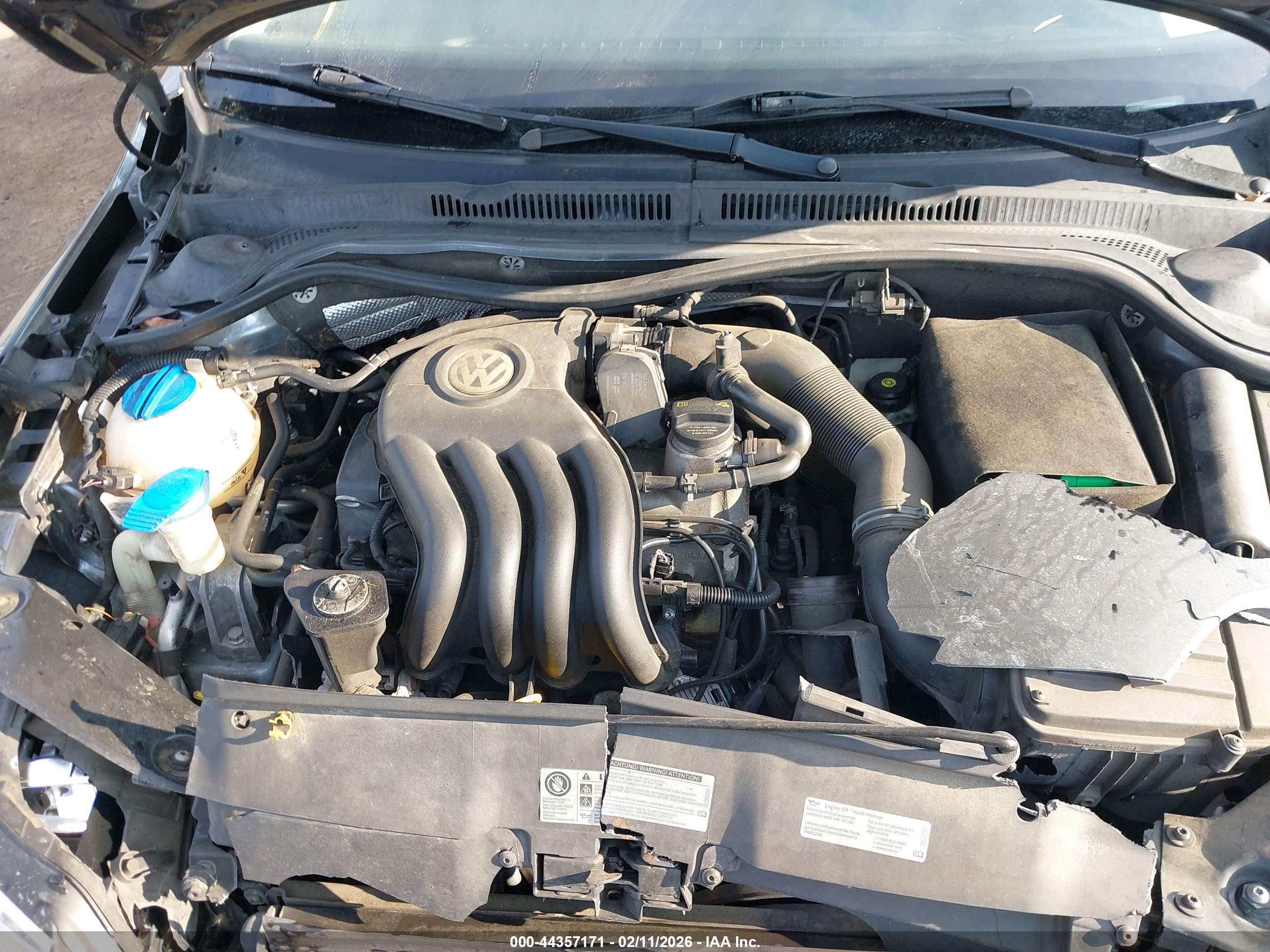 VOLKSWAGEN JETTA image 10