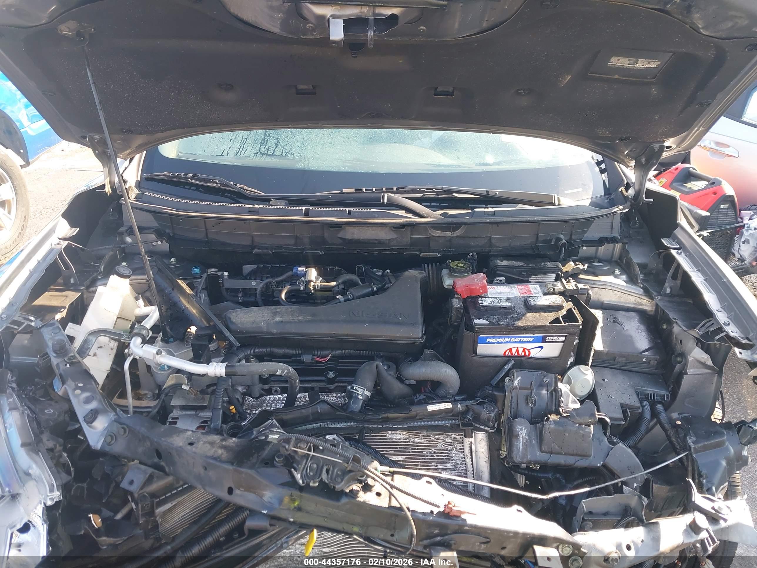 NISSAN ROGUE image 10