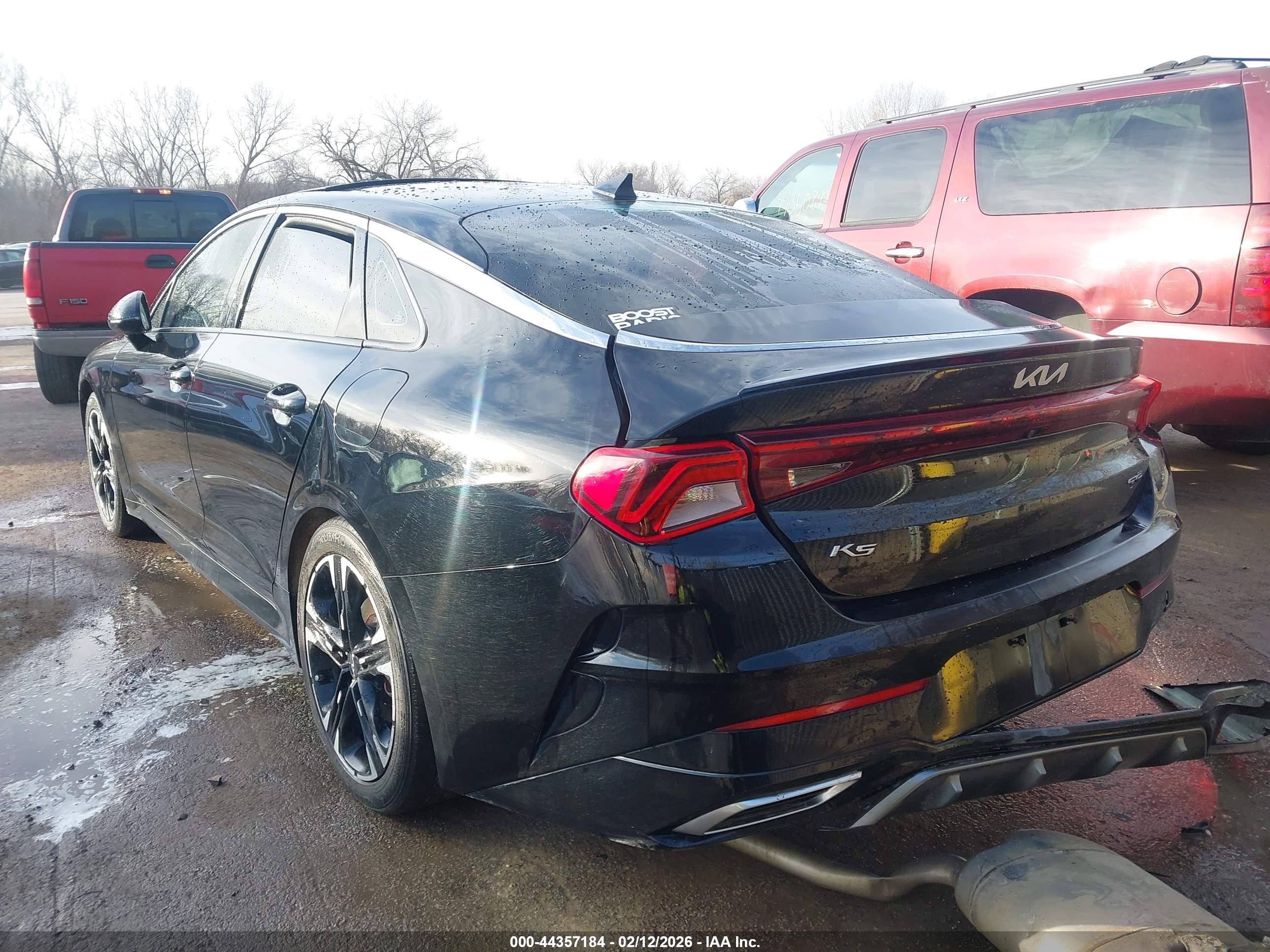 KIA K5 image 3