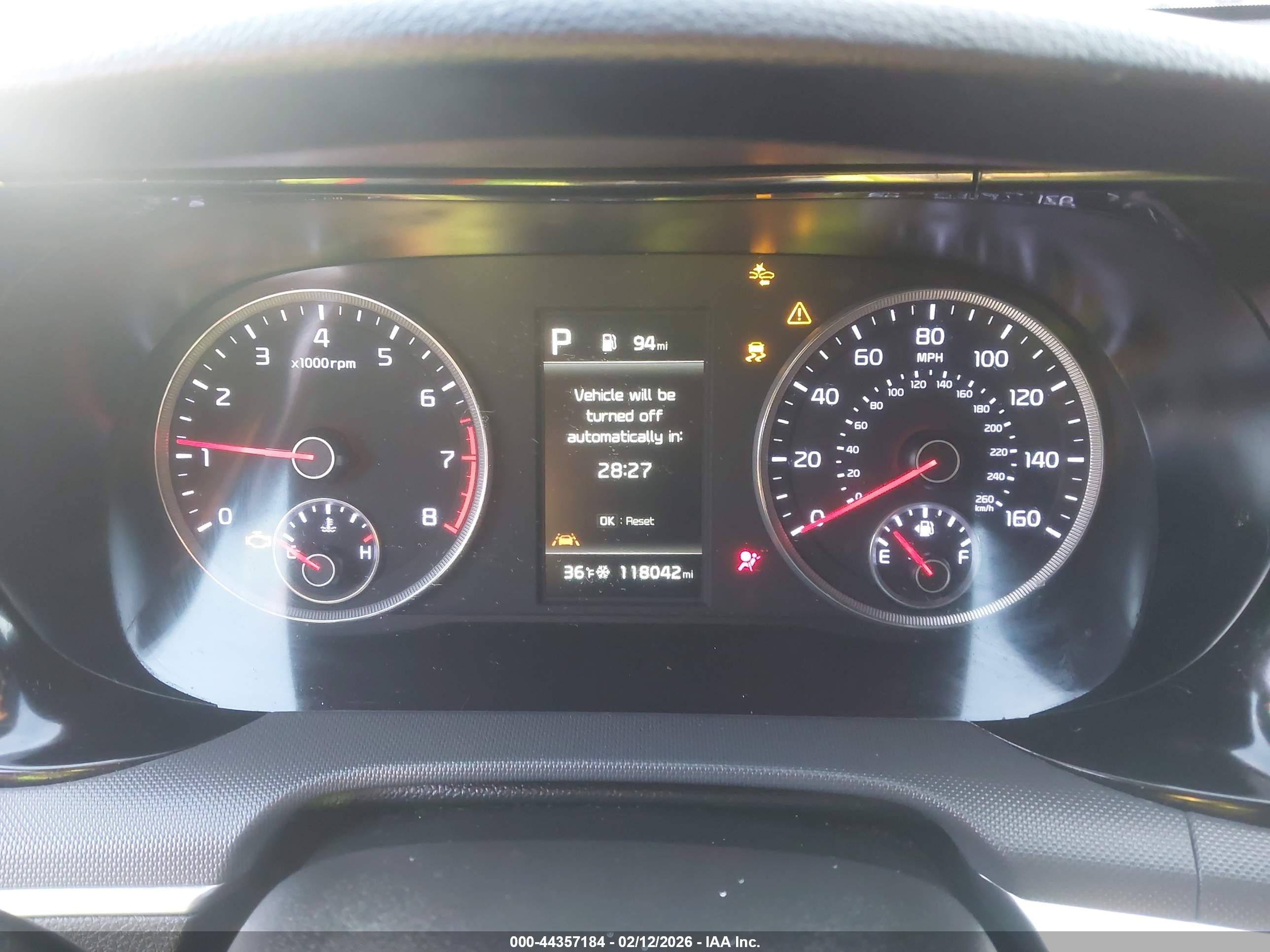 KIA K5 image 7