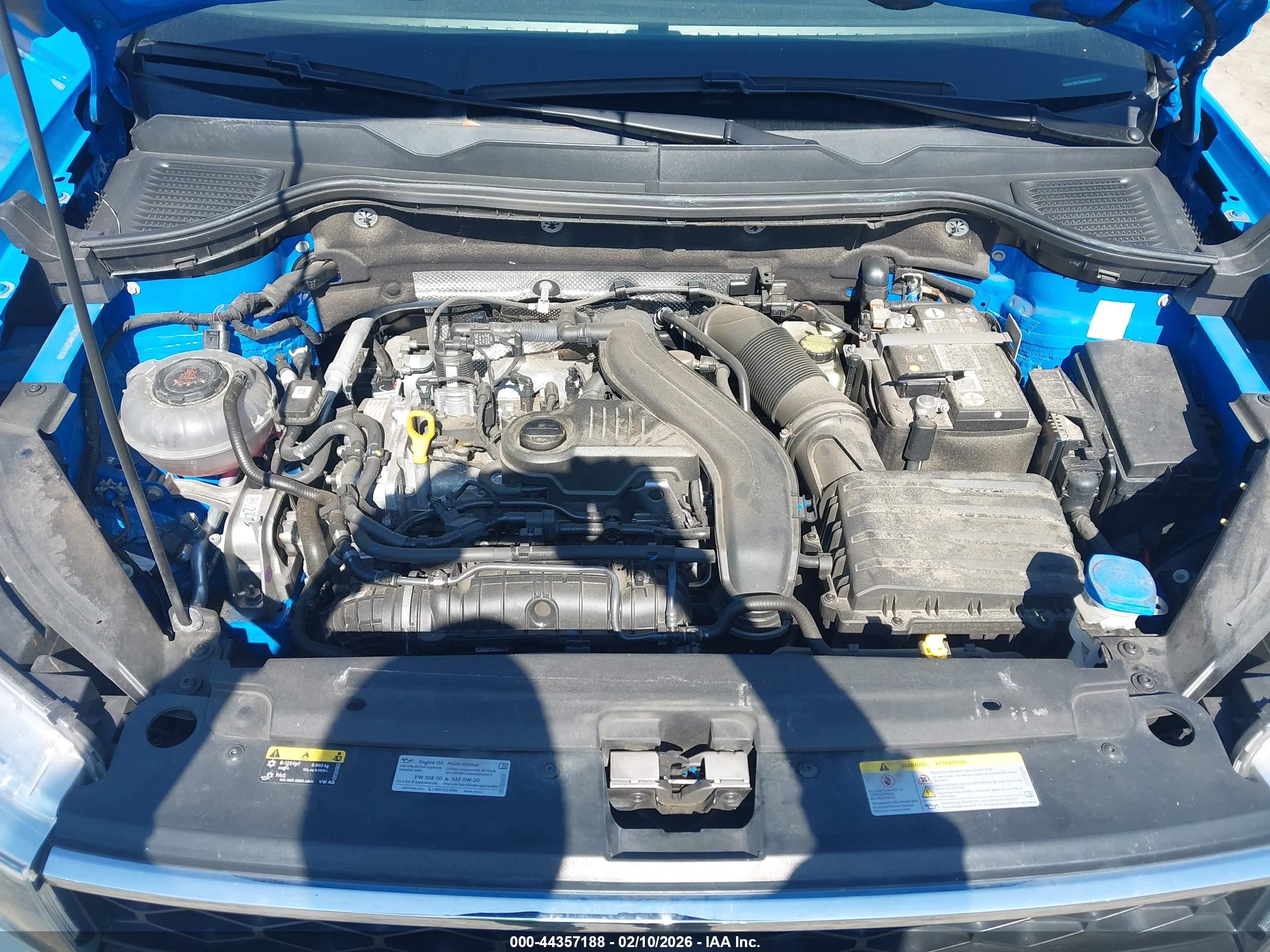 VOLKSWAGEN TAOS image 10