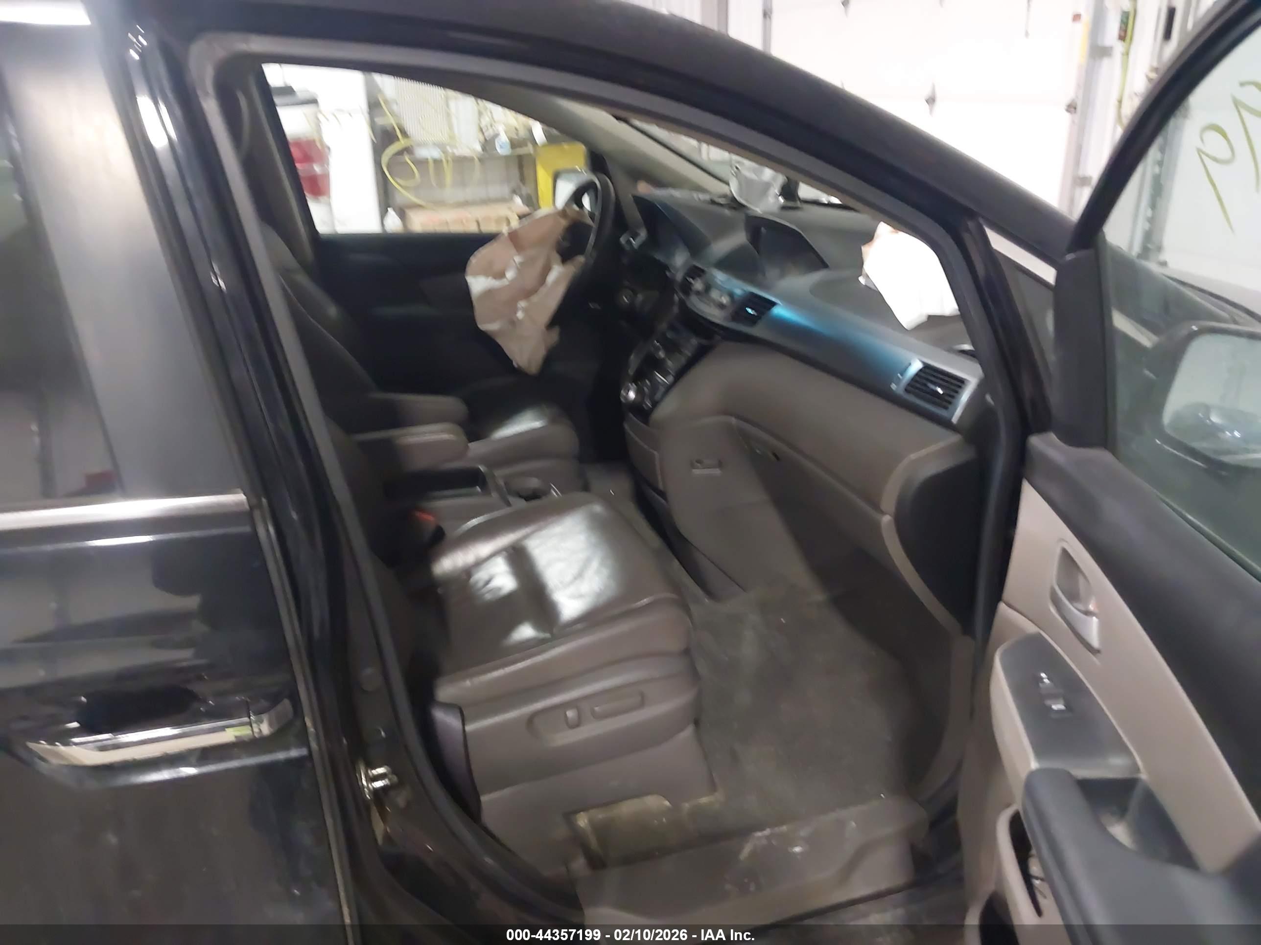 HONDA ODYSSEY image 5