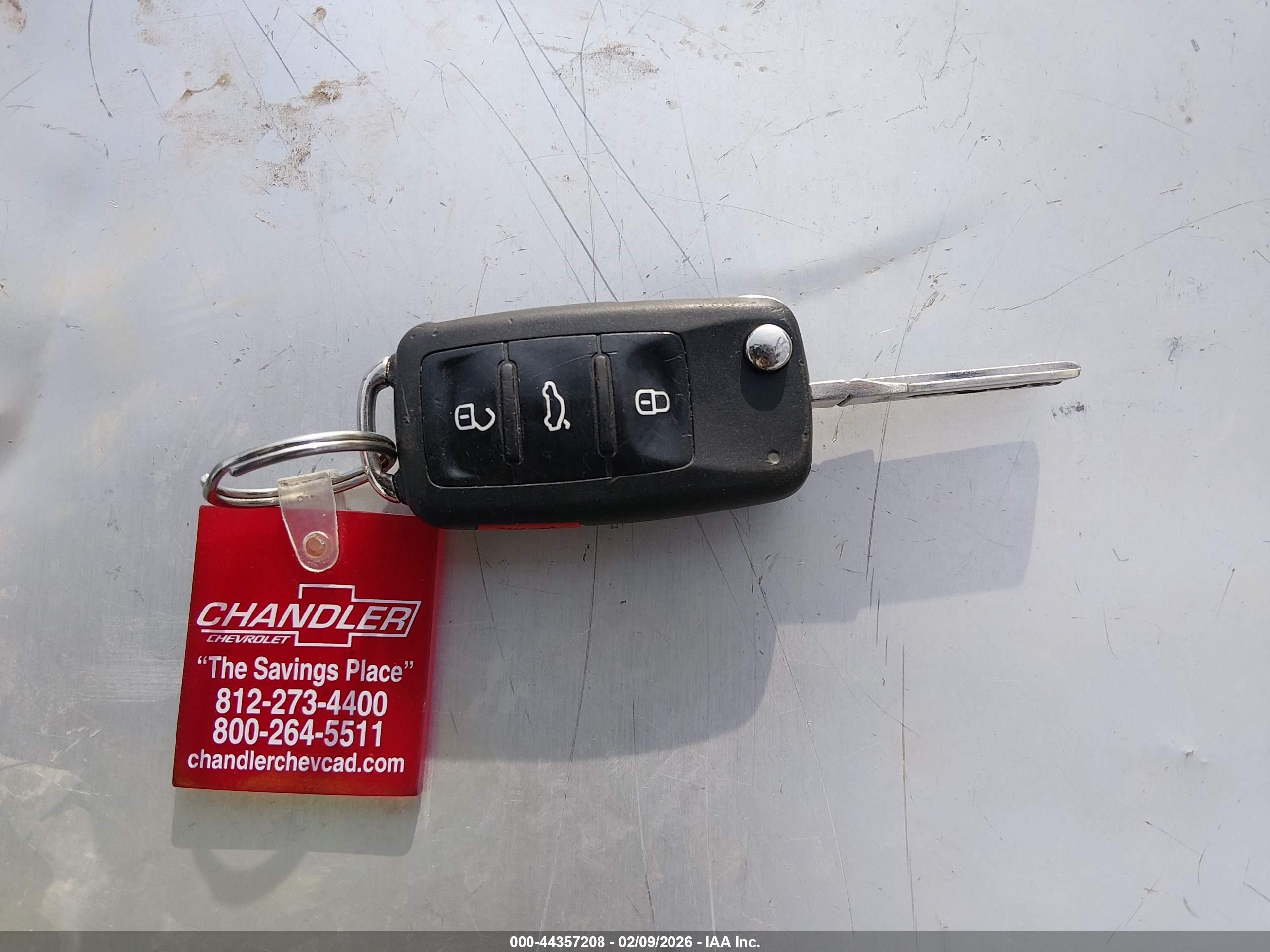 VOLKSWAGEN BEETLE image 11