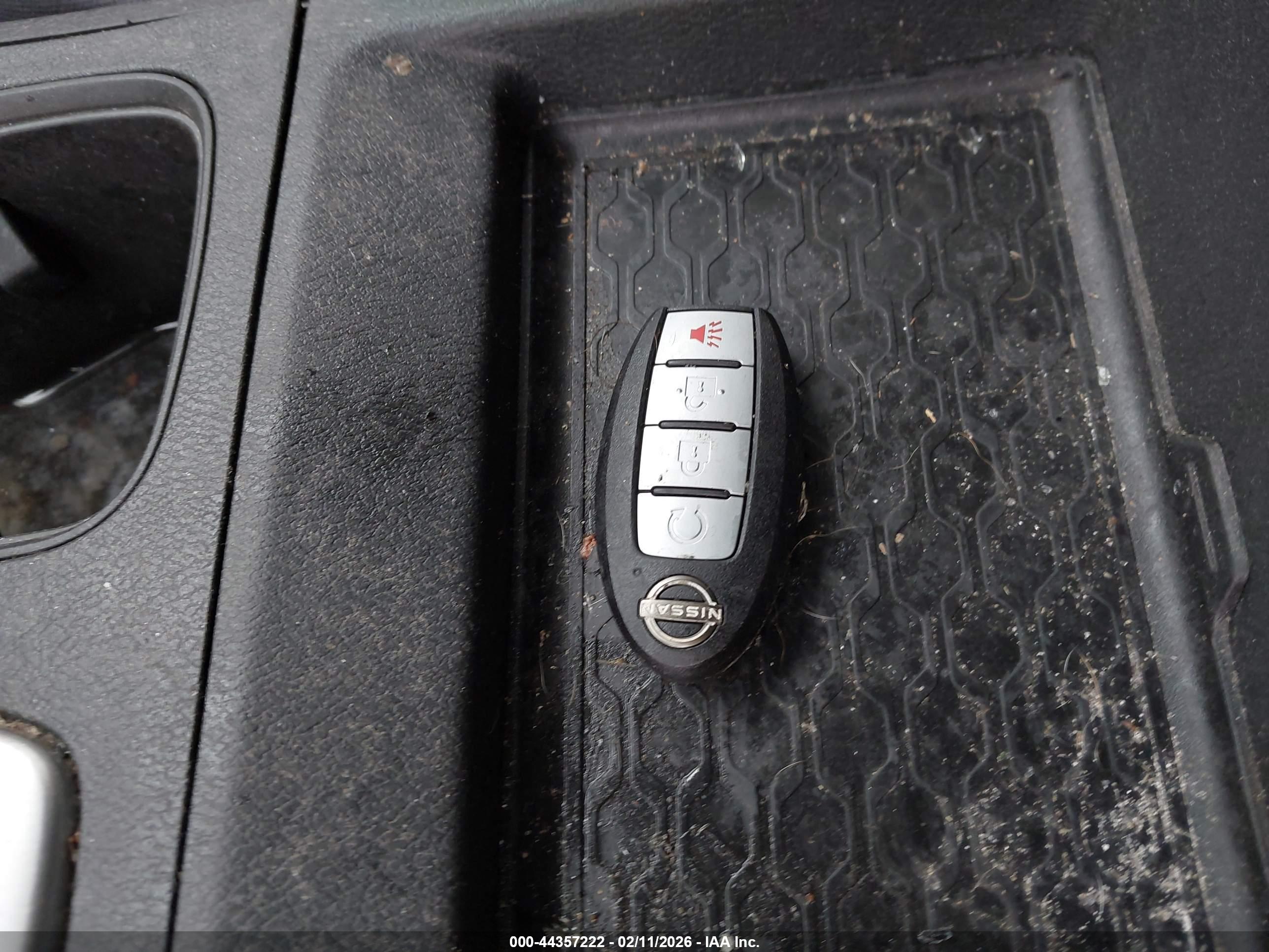 NISSAN FRONTIER image 11