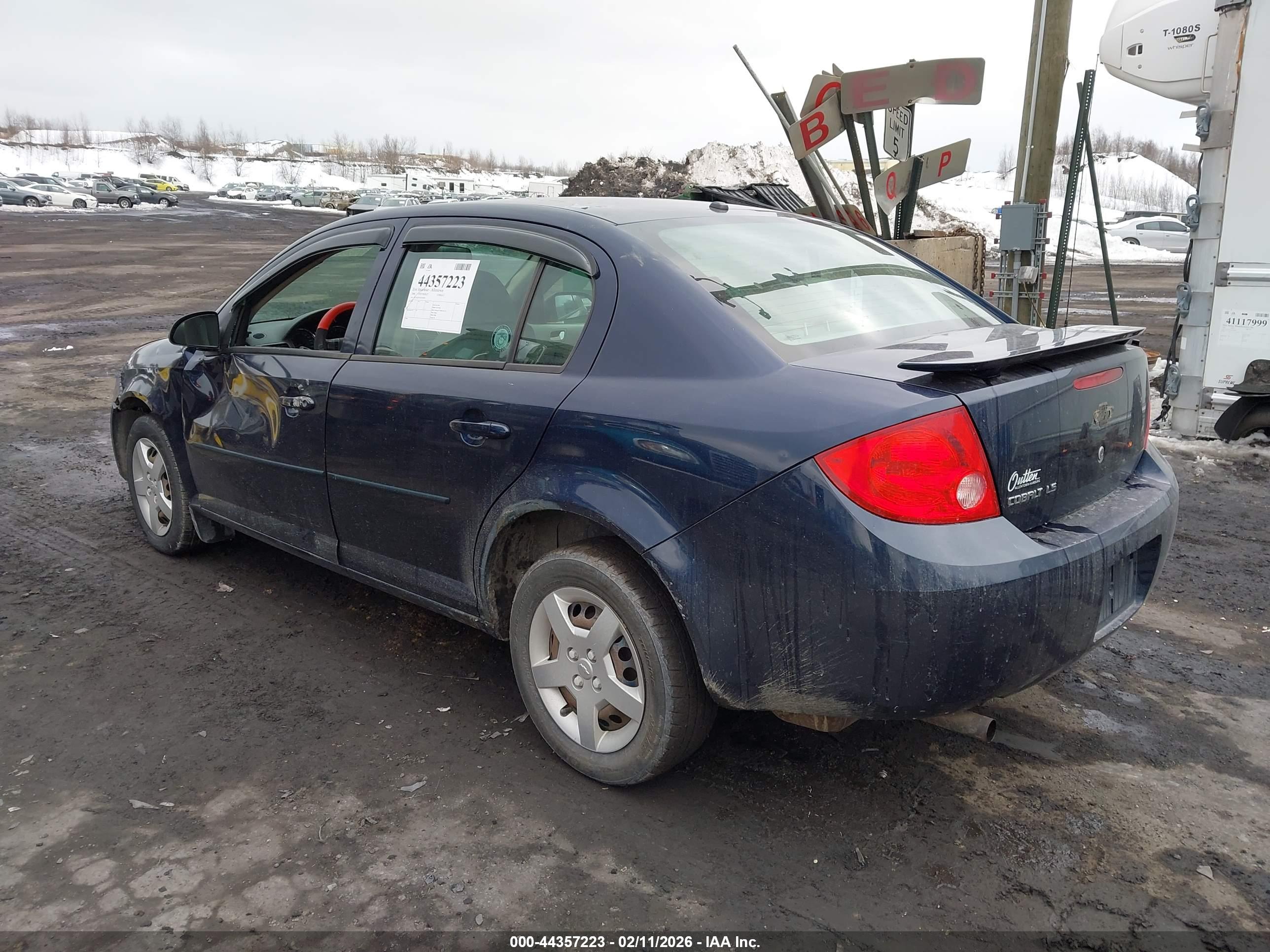 CHEVROLET COBALT image 3