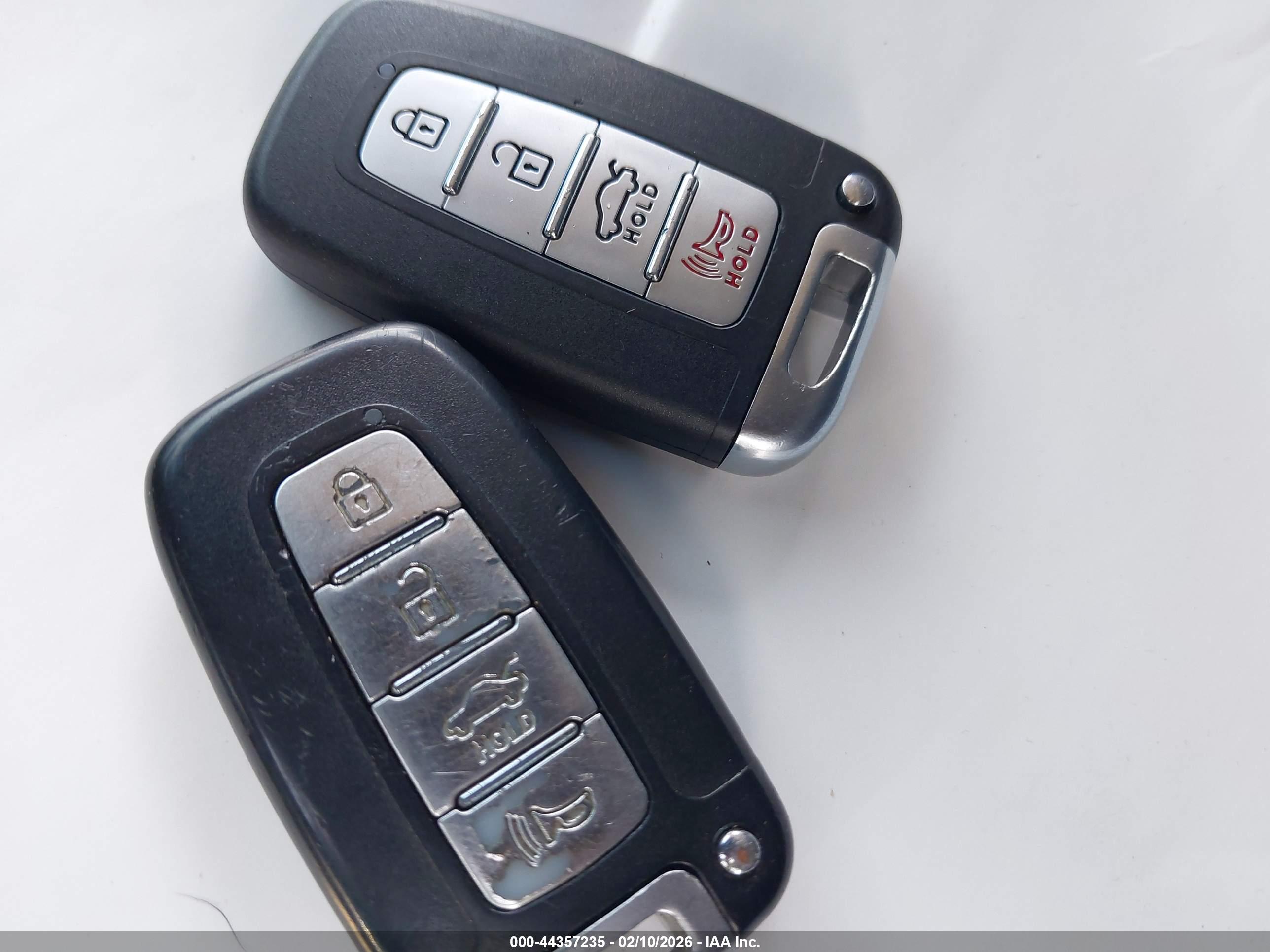 HYUNDAI SONATA image 11
