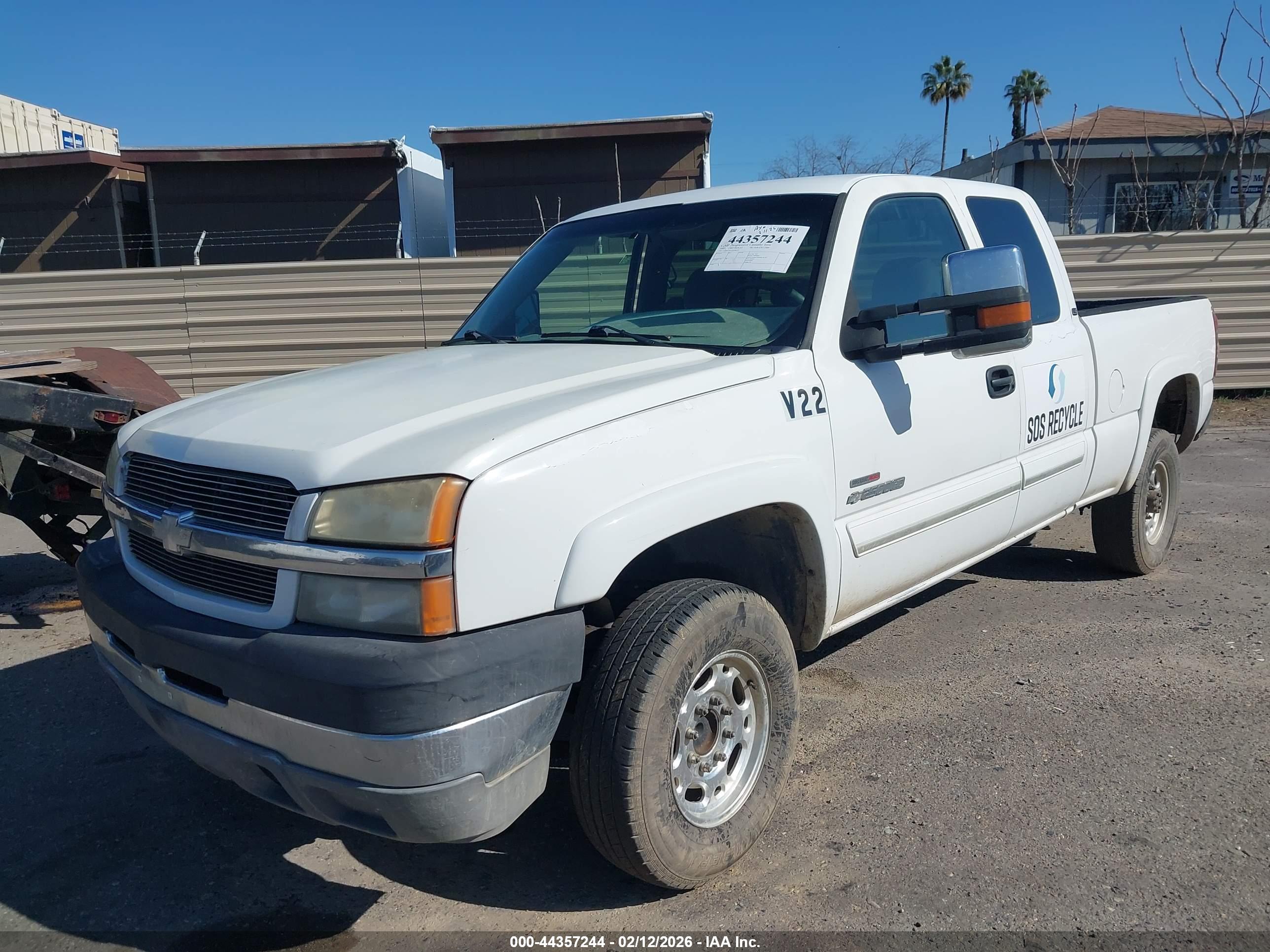 CHEVROLET SILVERADO image 2