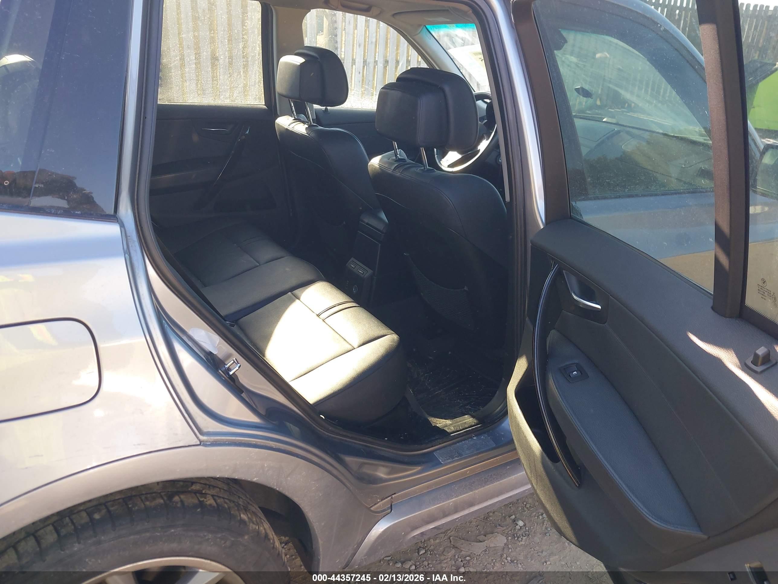 BMW X3 image 8