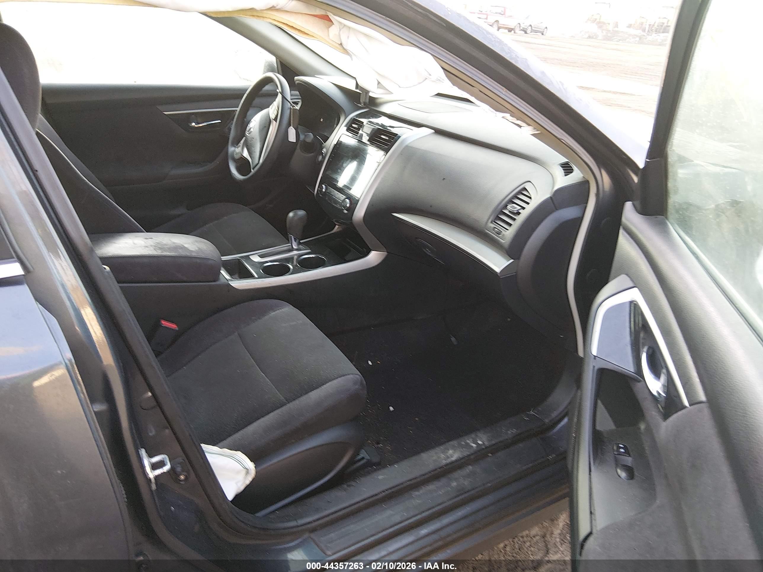 NISSAN ALTIMA image 5