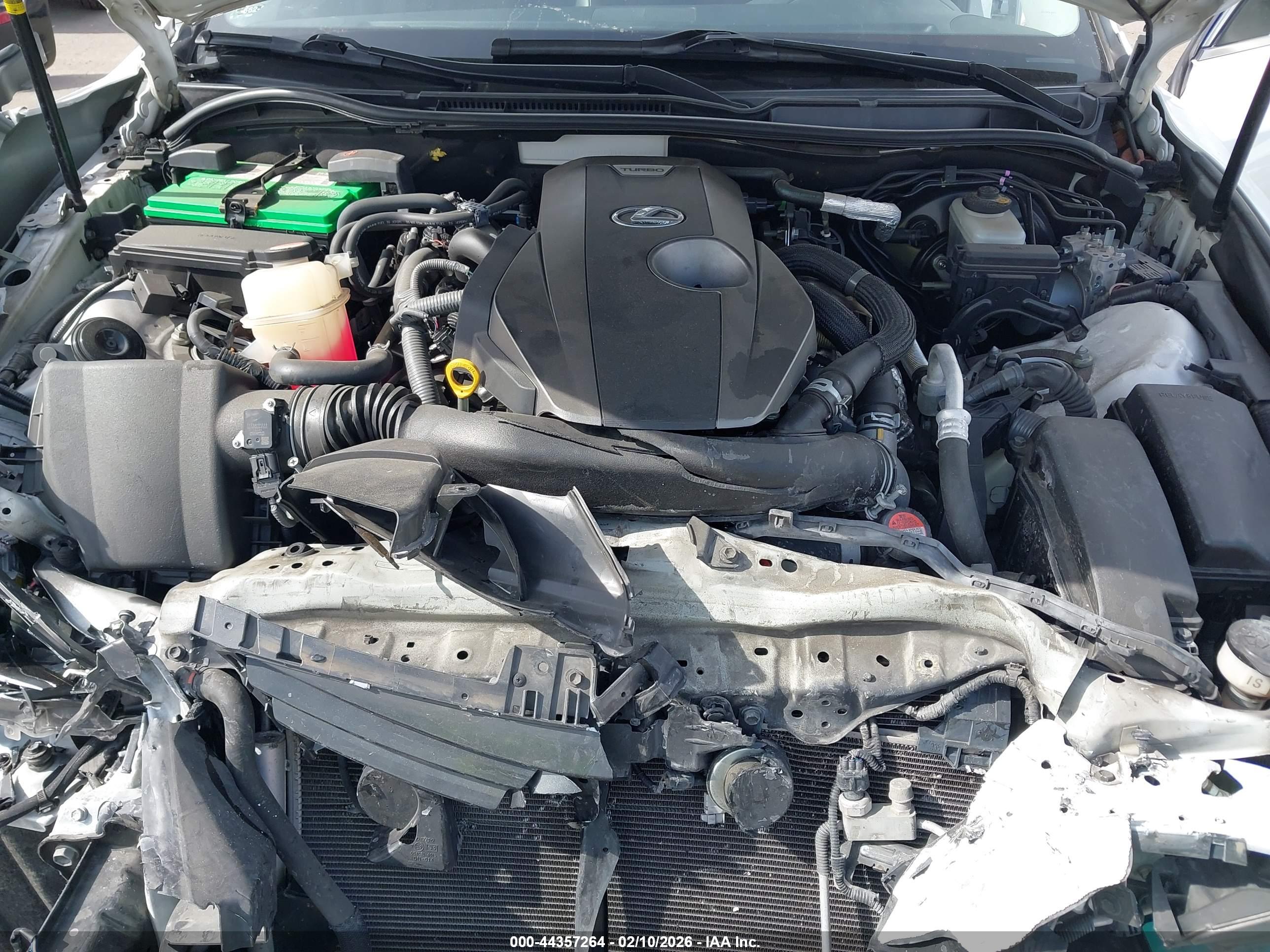 LEXUS IS image 10
