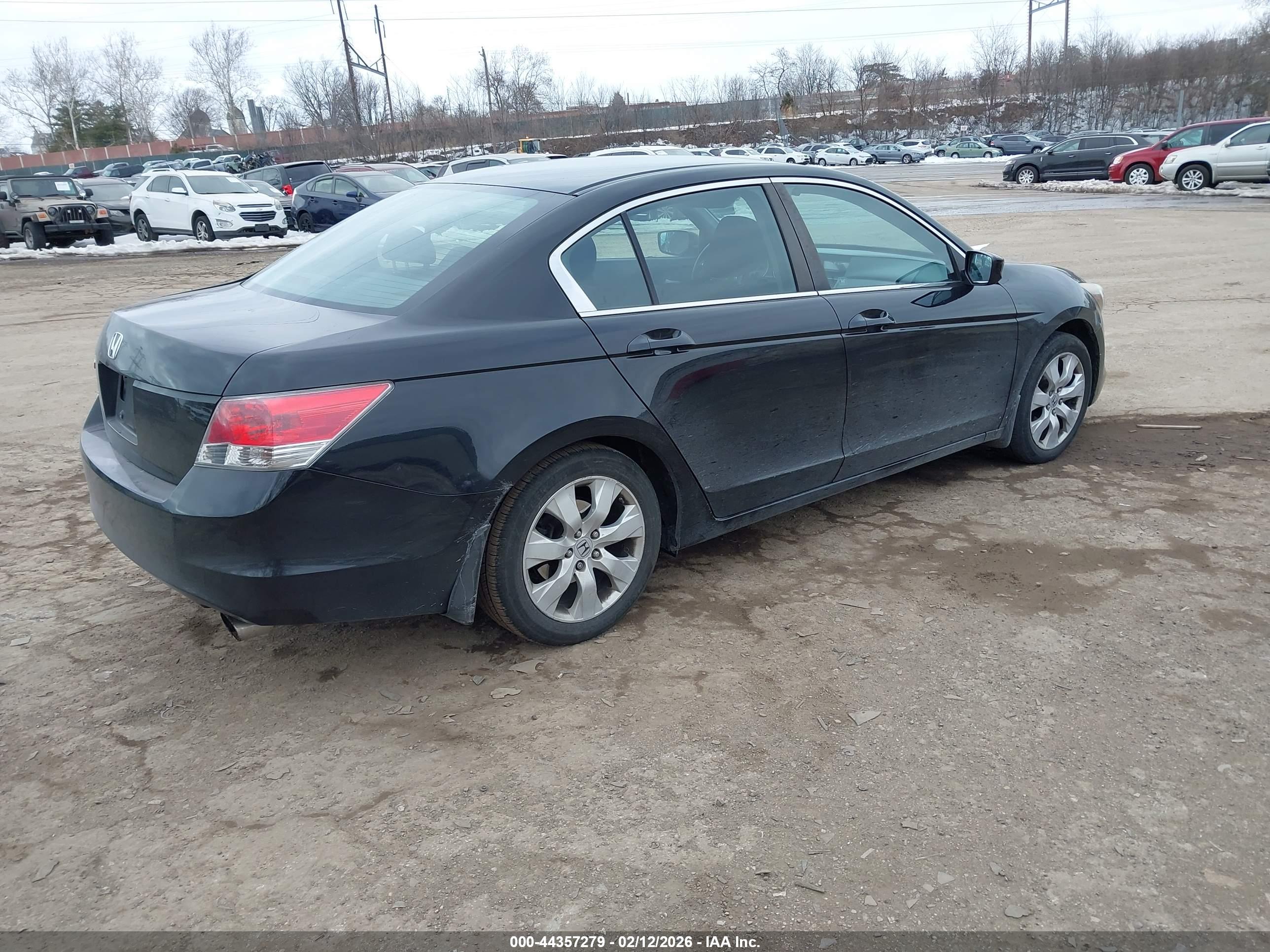 HONDA ACCORD image 4