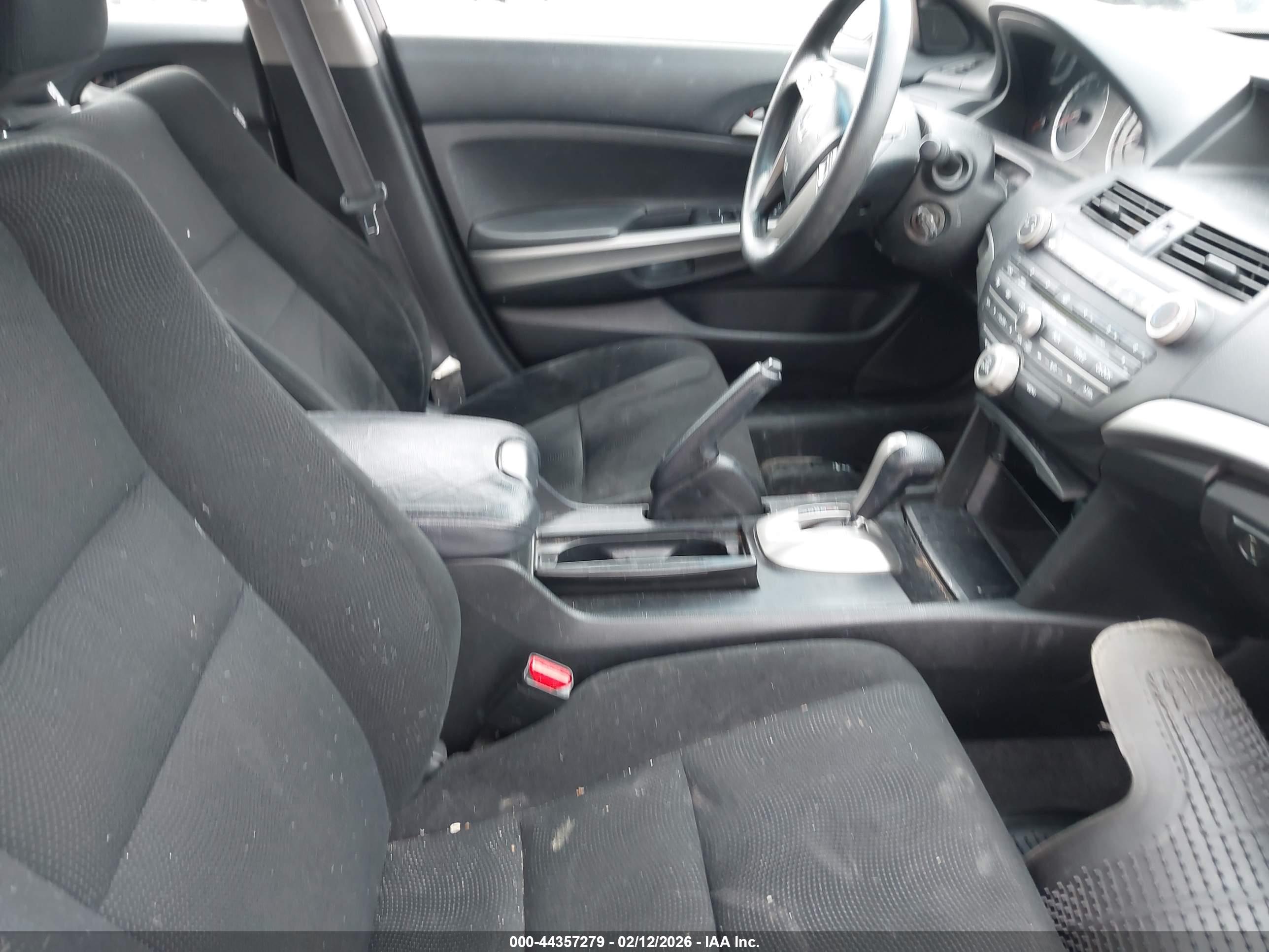 HONDA ACCORD image 5