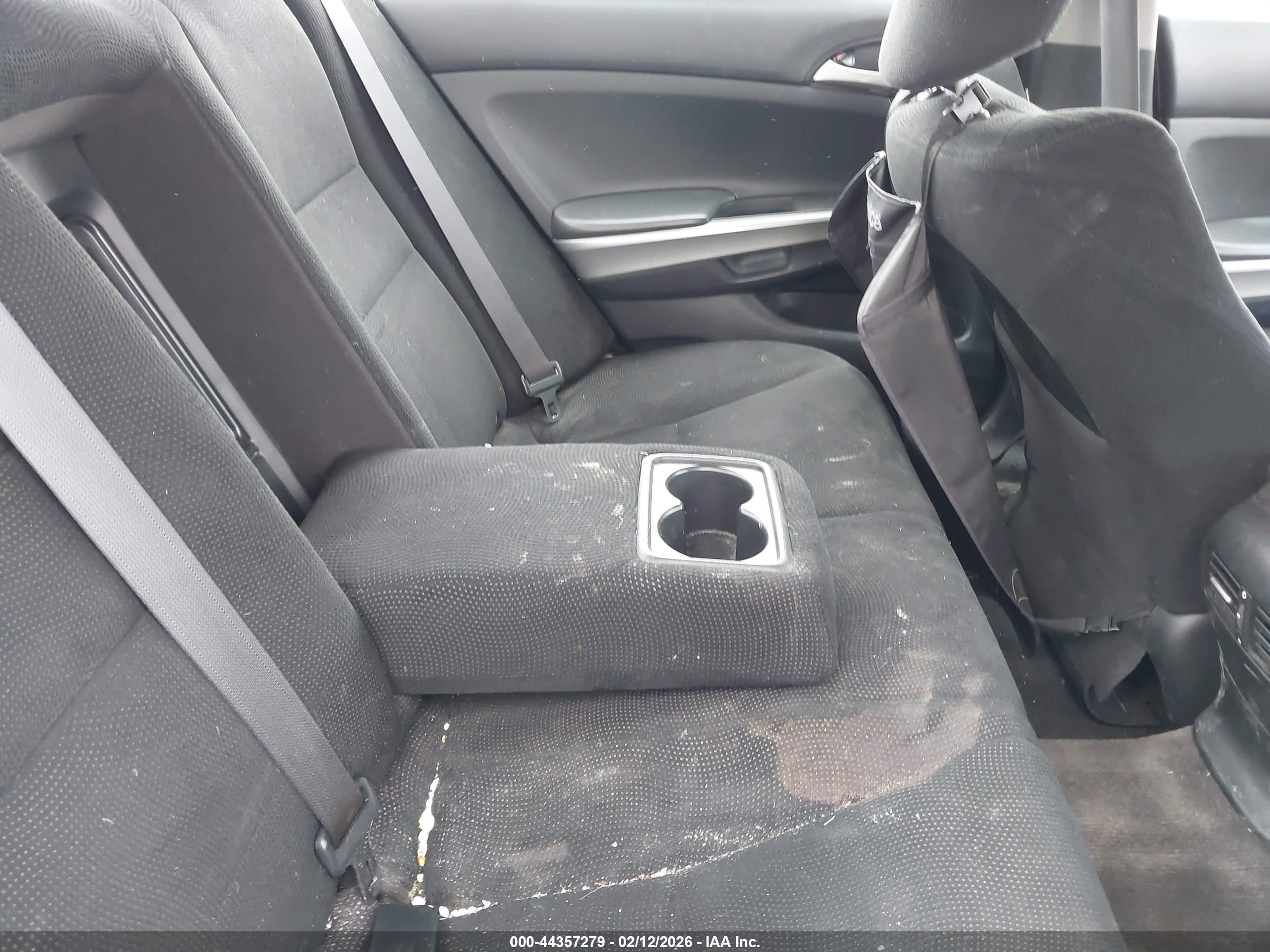 HONDA ACCORD image 8