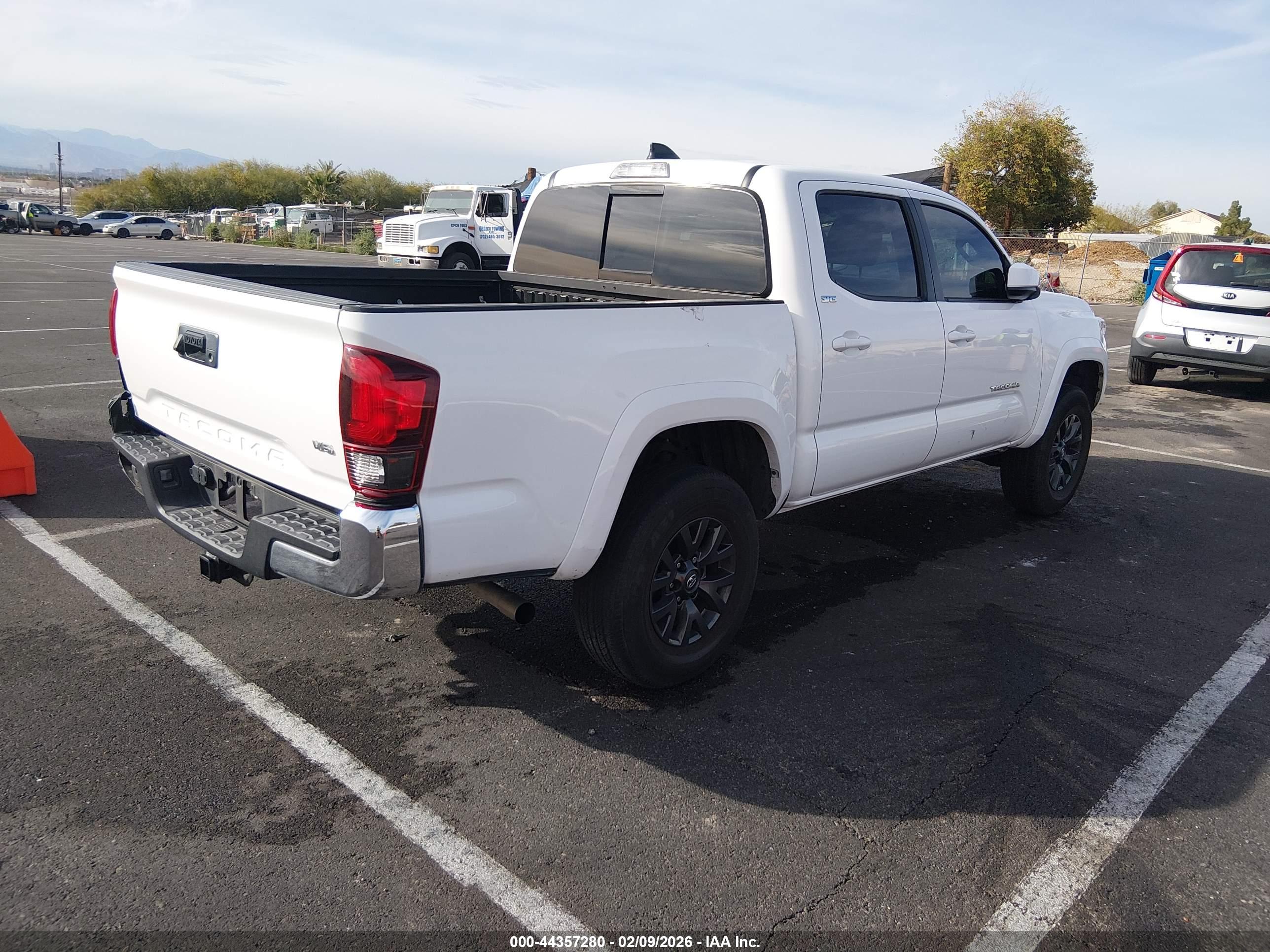 TOYOTA TACOMA image 4