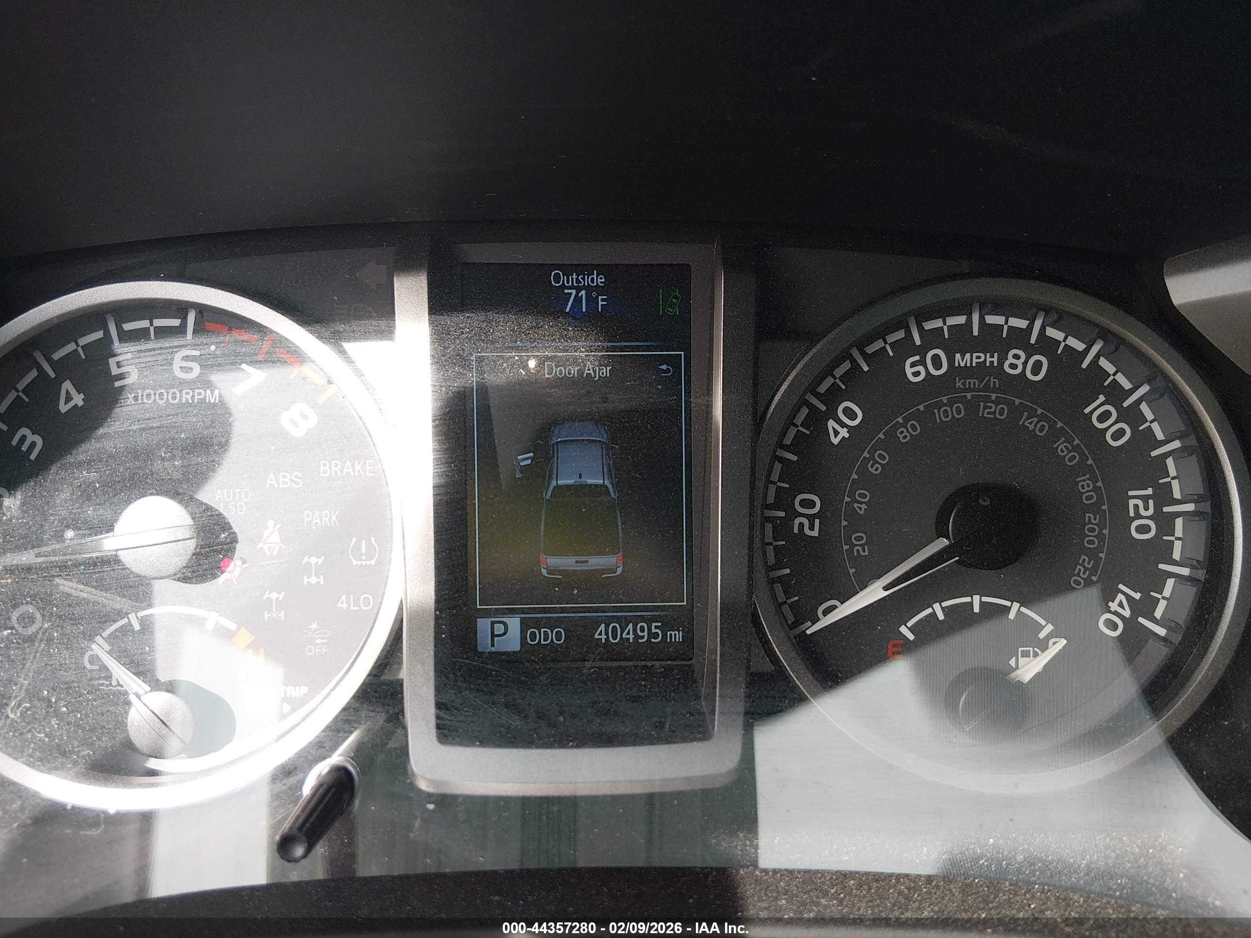 TOYOTA TACOMA image 7