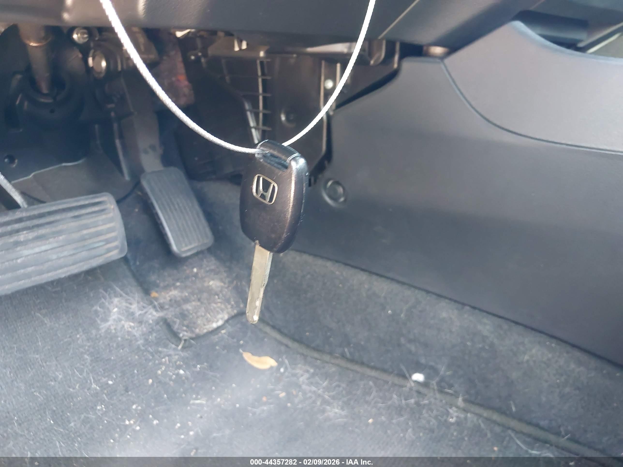 HONDA CIVIC image 11